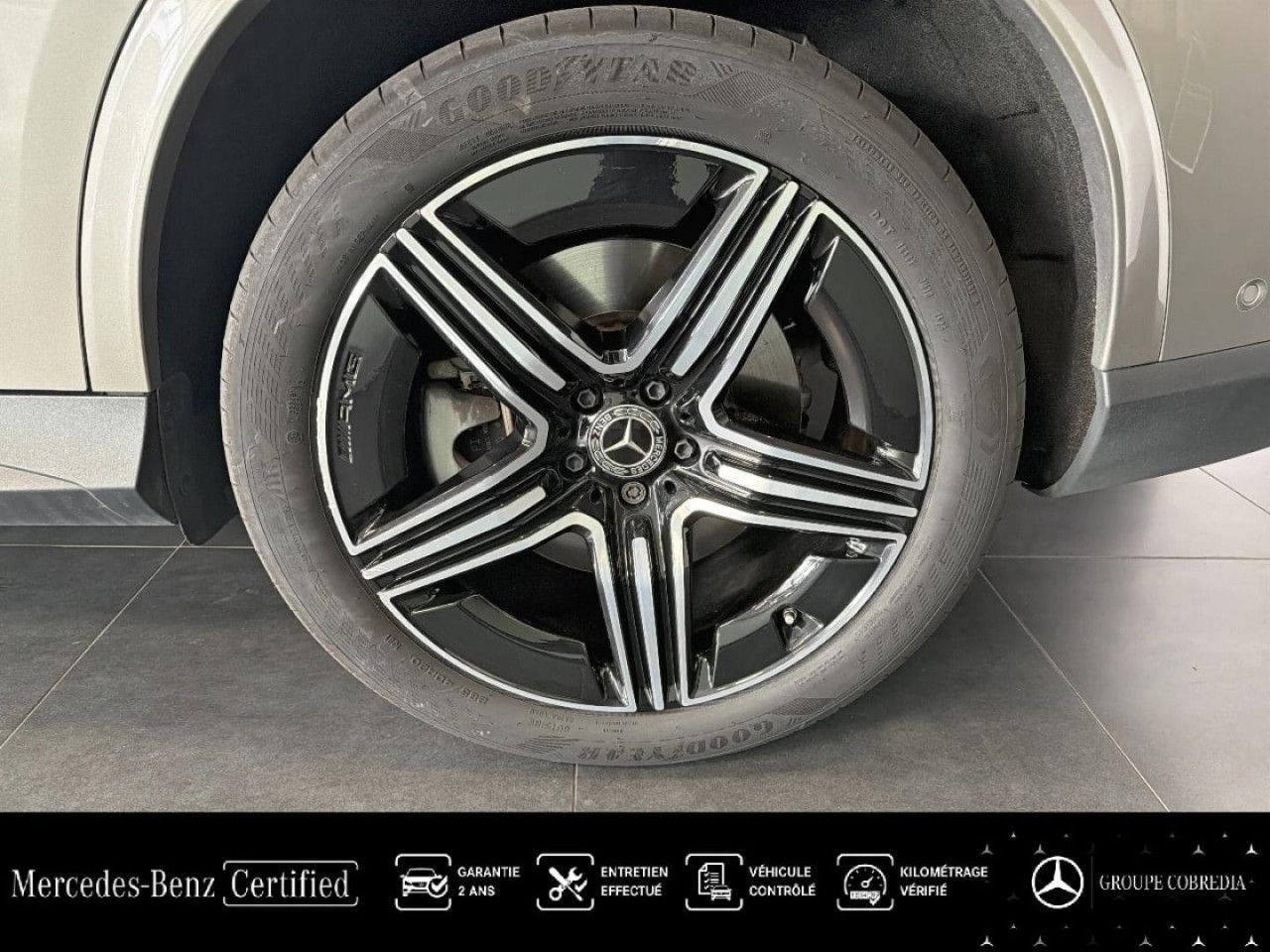 Photo du véhicule 14 / 18