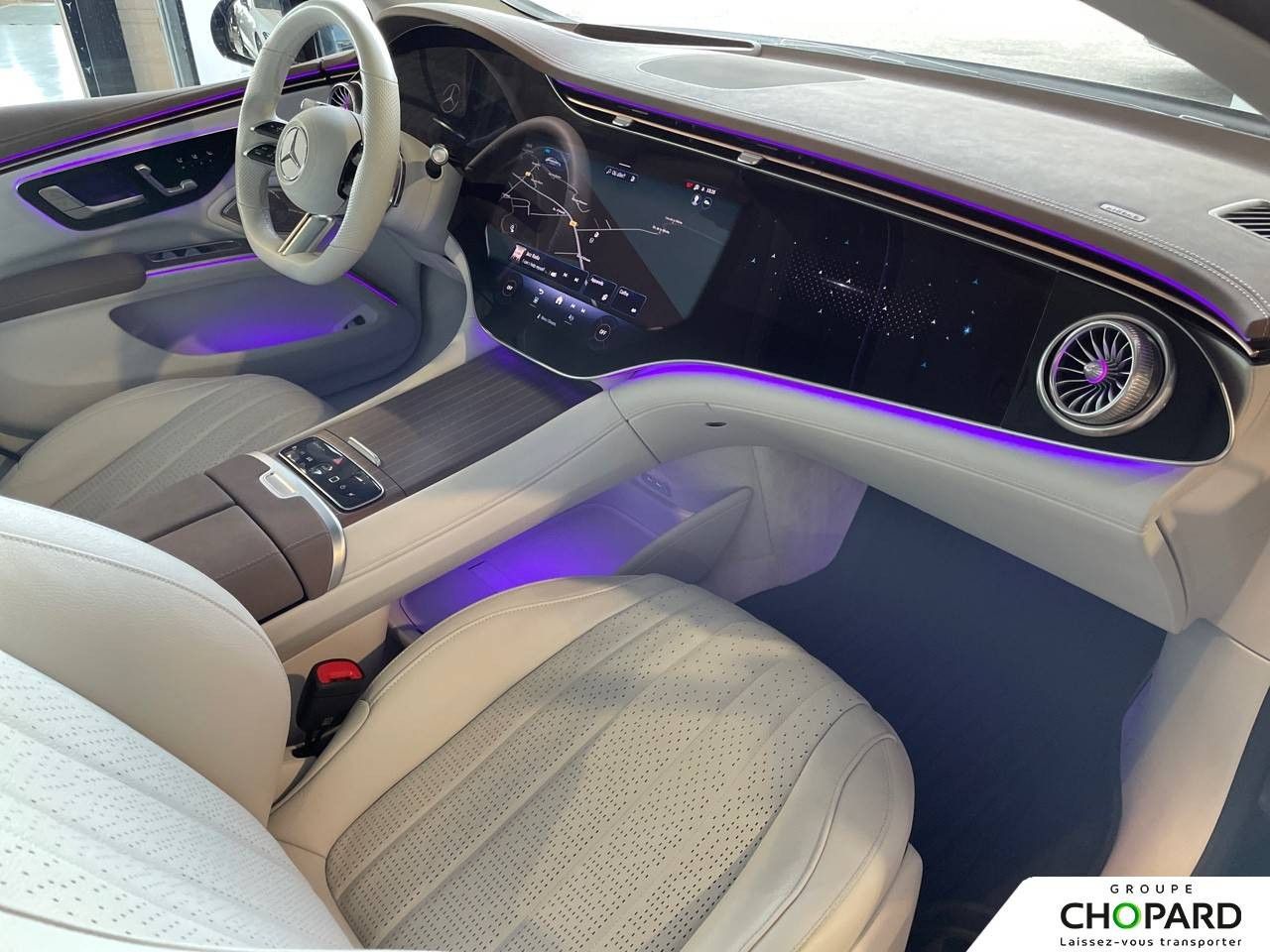 Photo du v&eacute;hicule 13 / 18