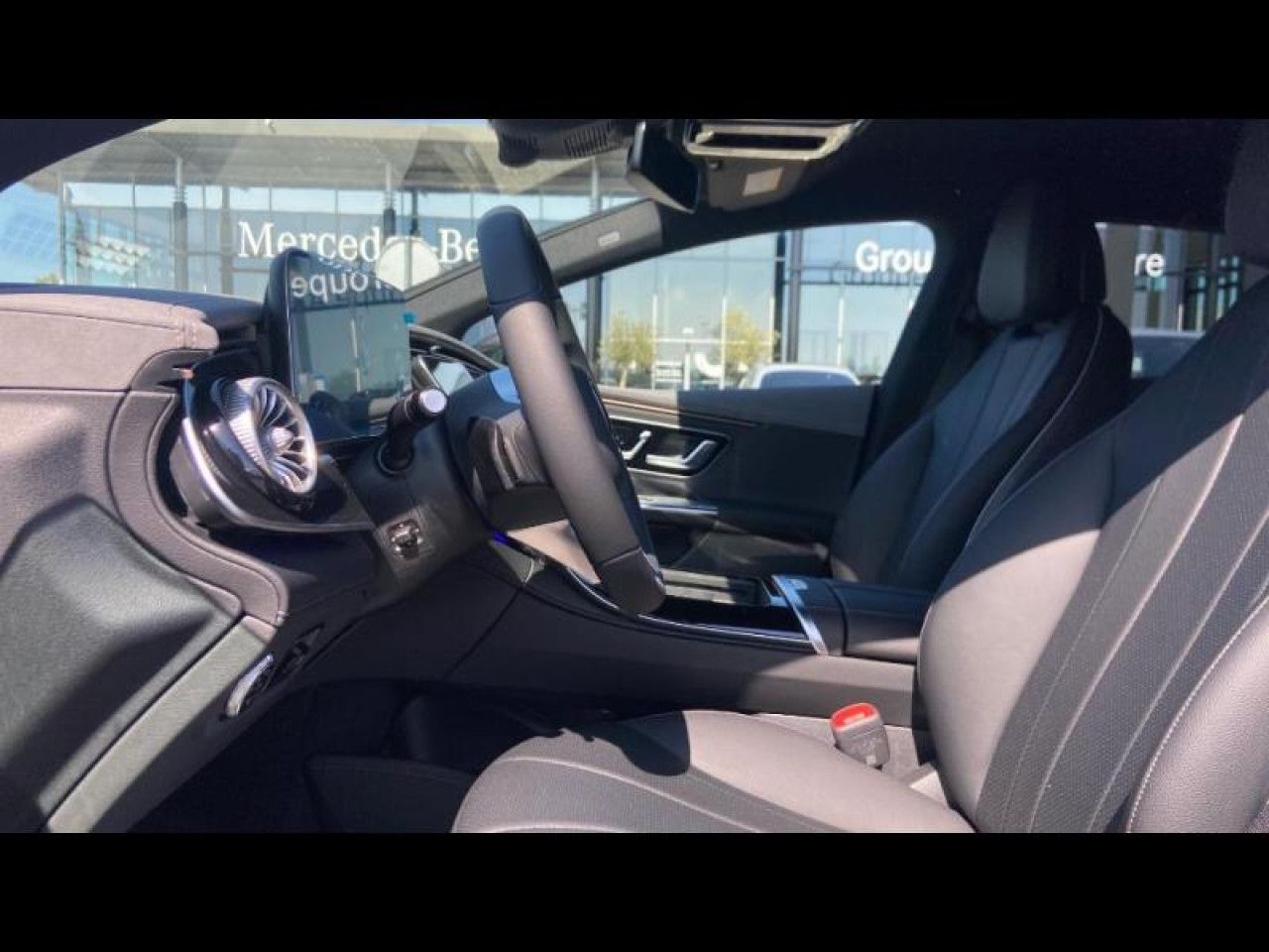 Photo du v&eacute;hicule 12 / 17