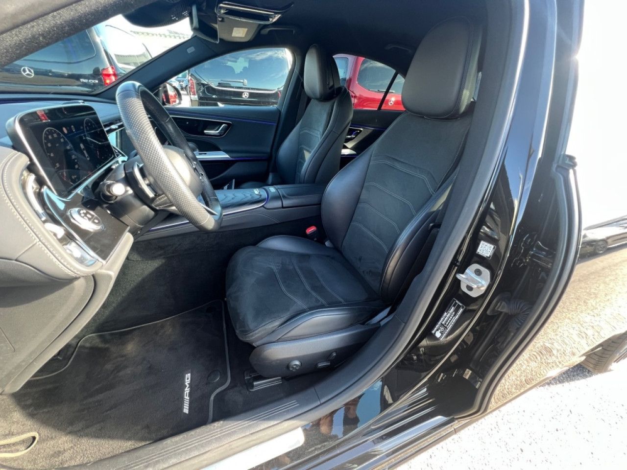 Mercedes-Benz E-Klasse – Bild 22