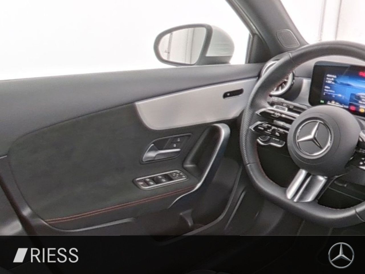 Mercedes-Benz A-Klasse – Bild 8