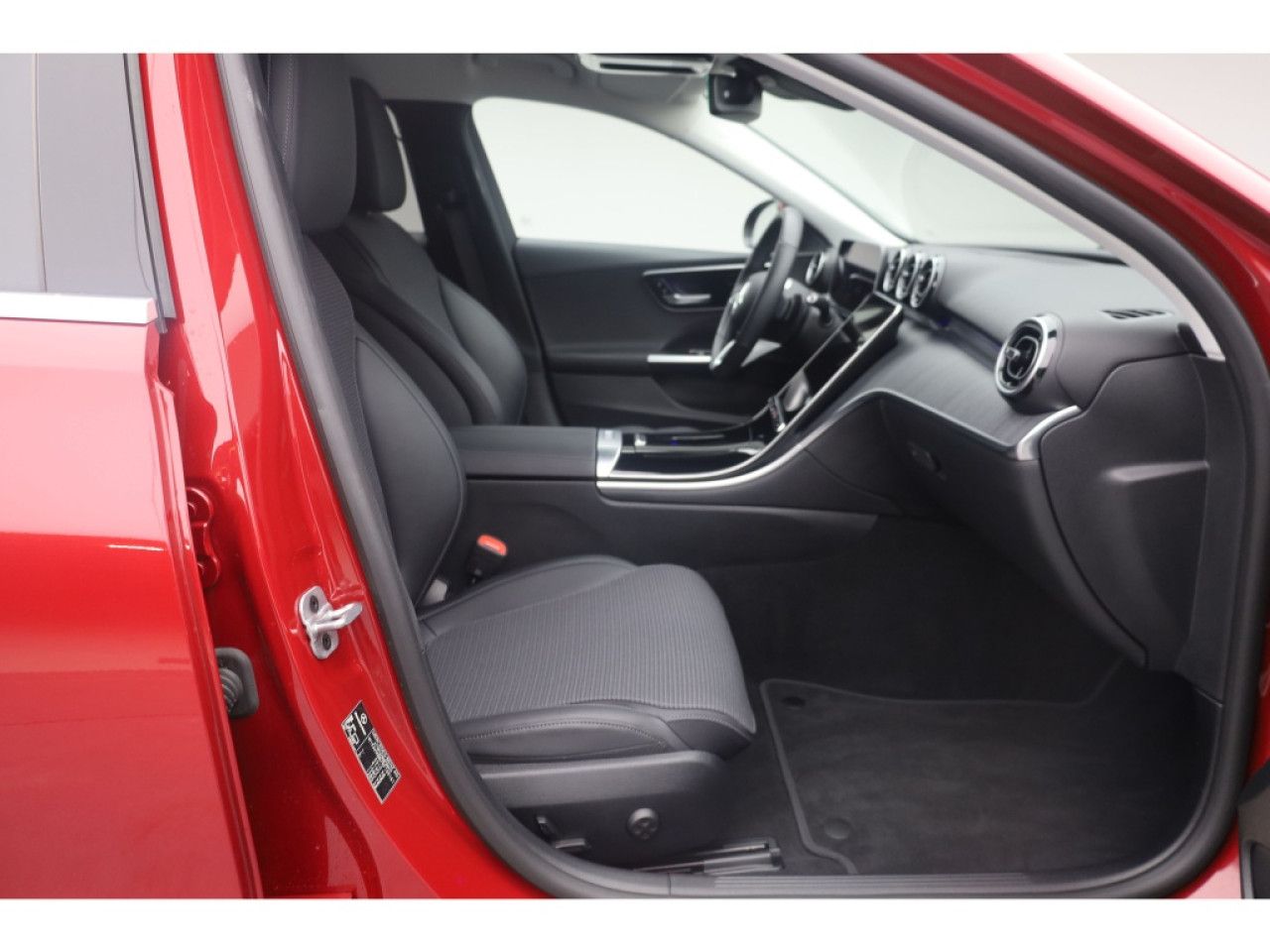 Mercedes-Benz C-Klasse – Bild 16