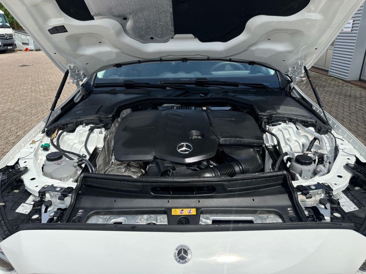 Mercedes-Benz C-Klasse – Bild 4