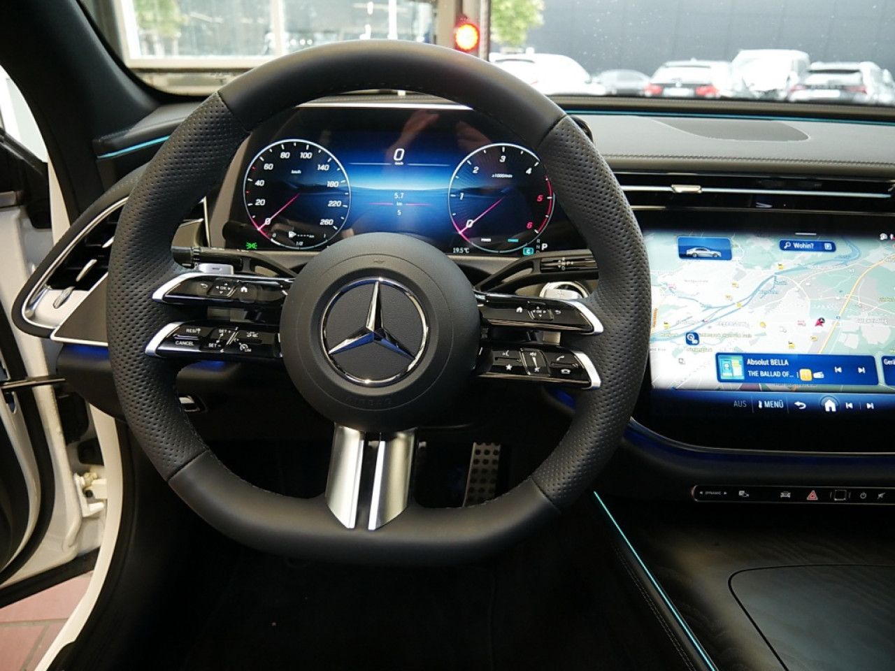 Mercedes-Benz E-Klasse – Bild 12