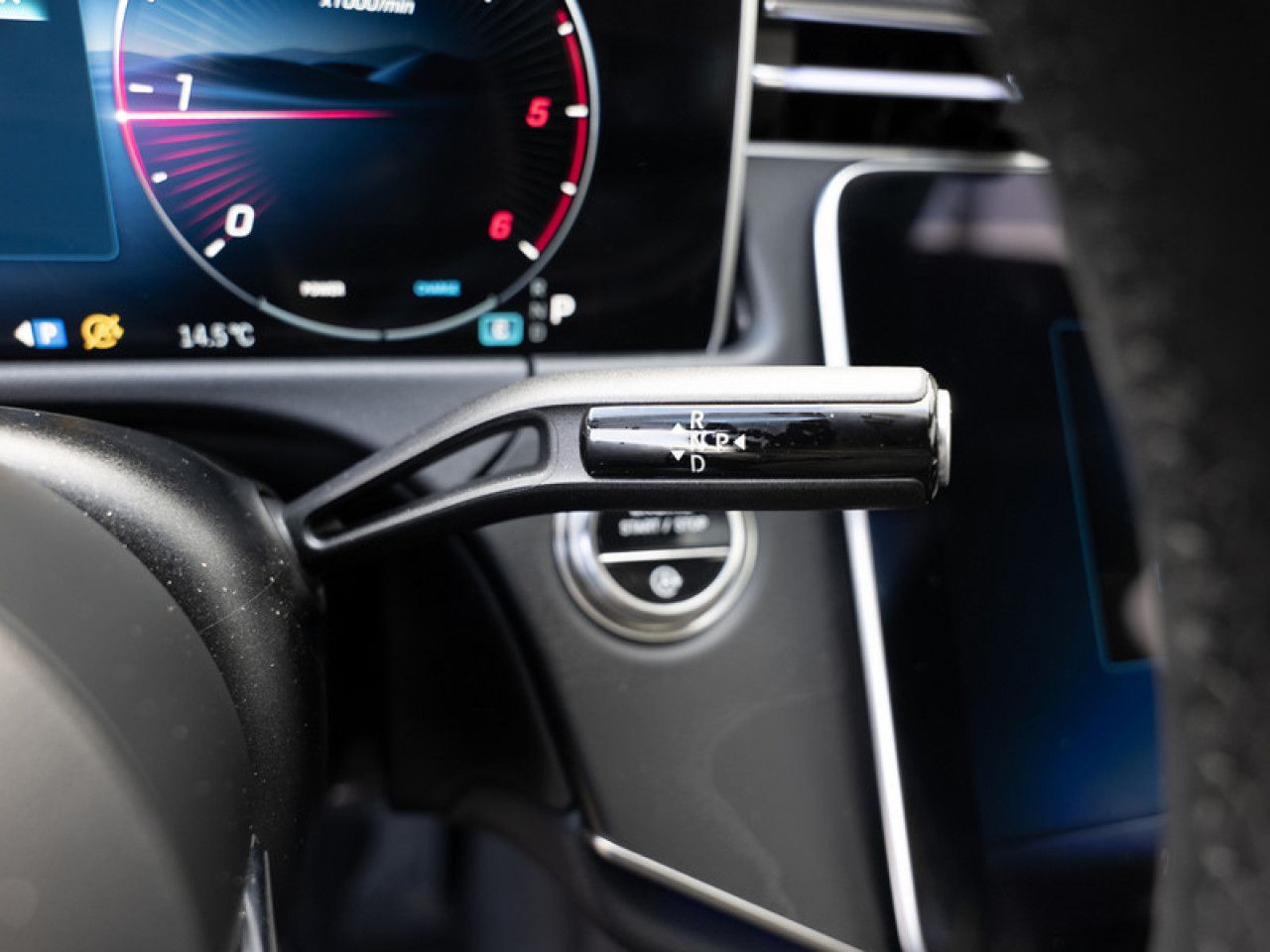 Mercedes-Benz E-Klasse – Bild 18