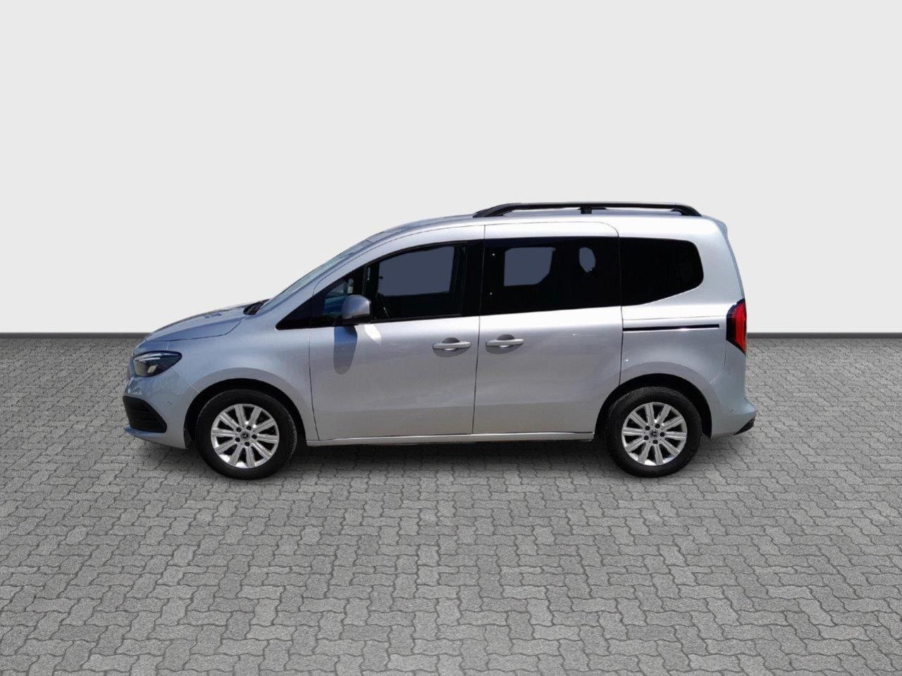 Zdj&eogon;cie pojazdu 3 / 17