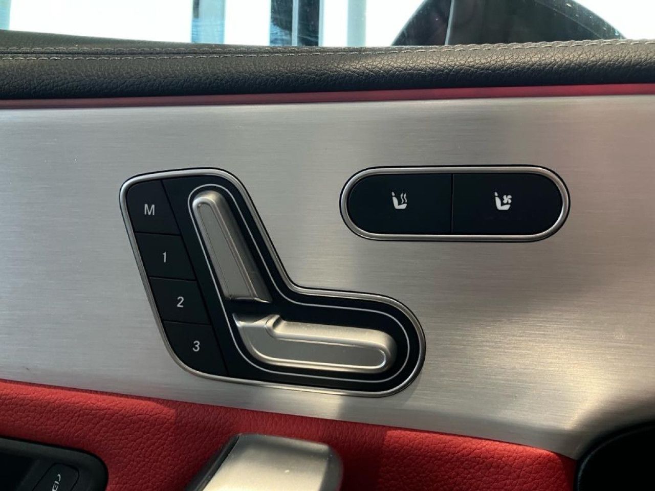 Fahrzeugbild 26 / 28