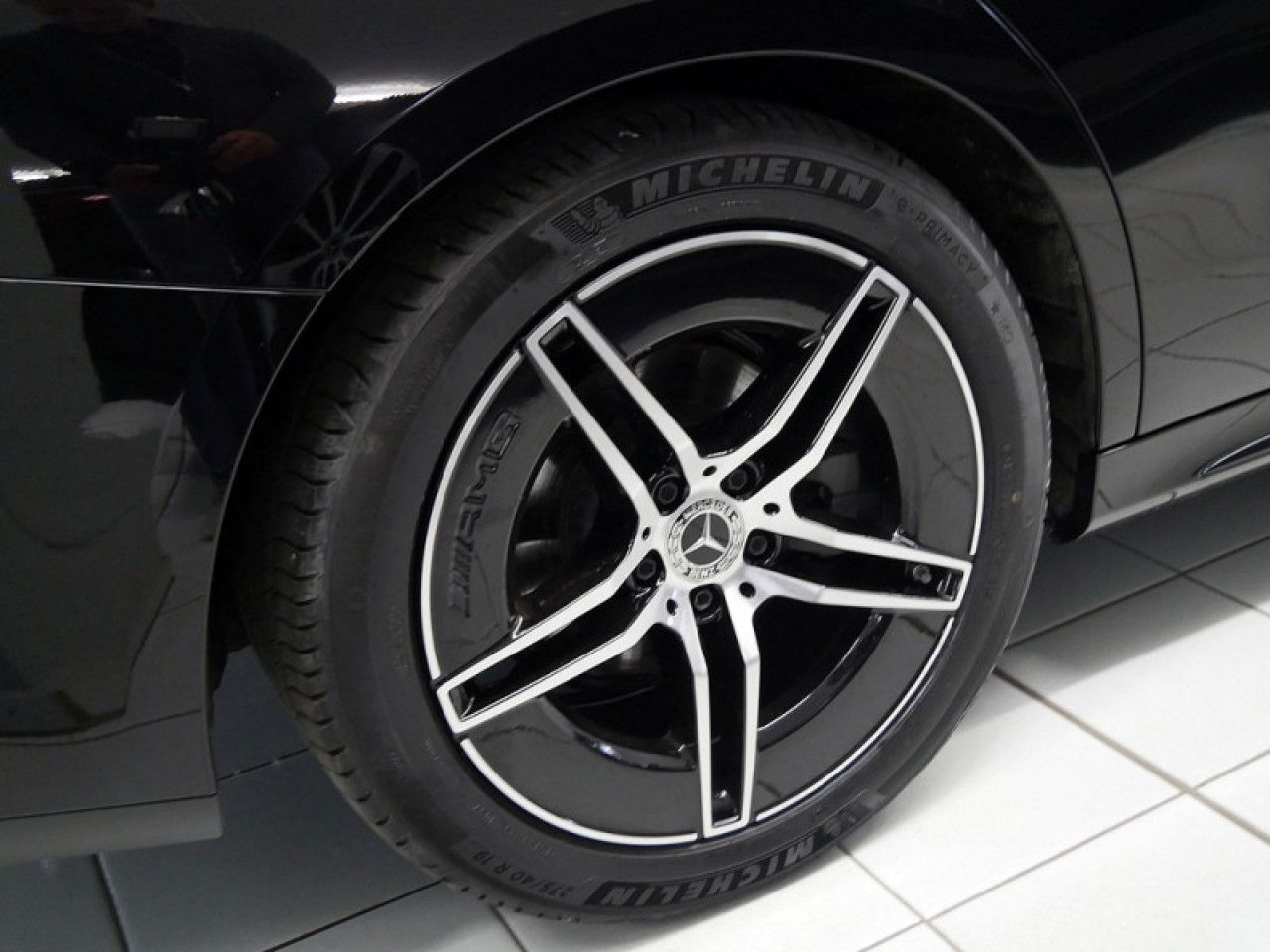 Mercedes-Benz E-Klasse – Bild 10