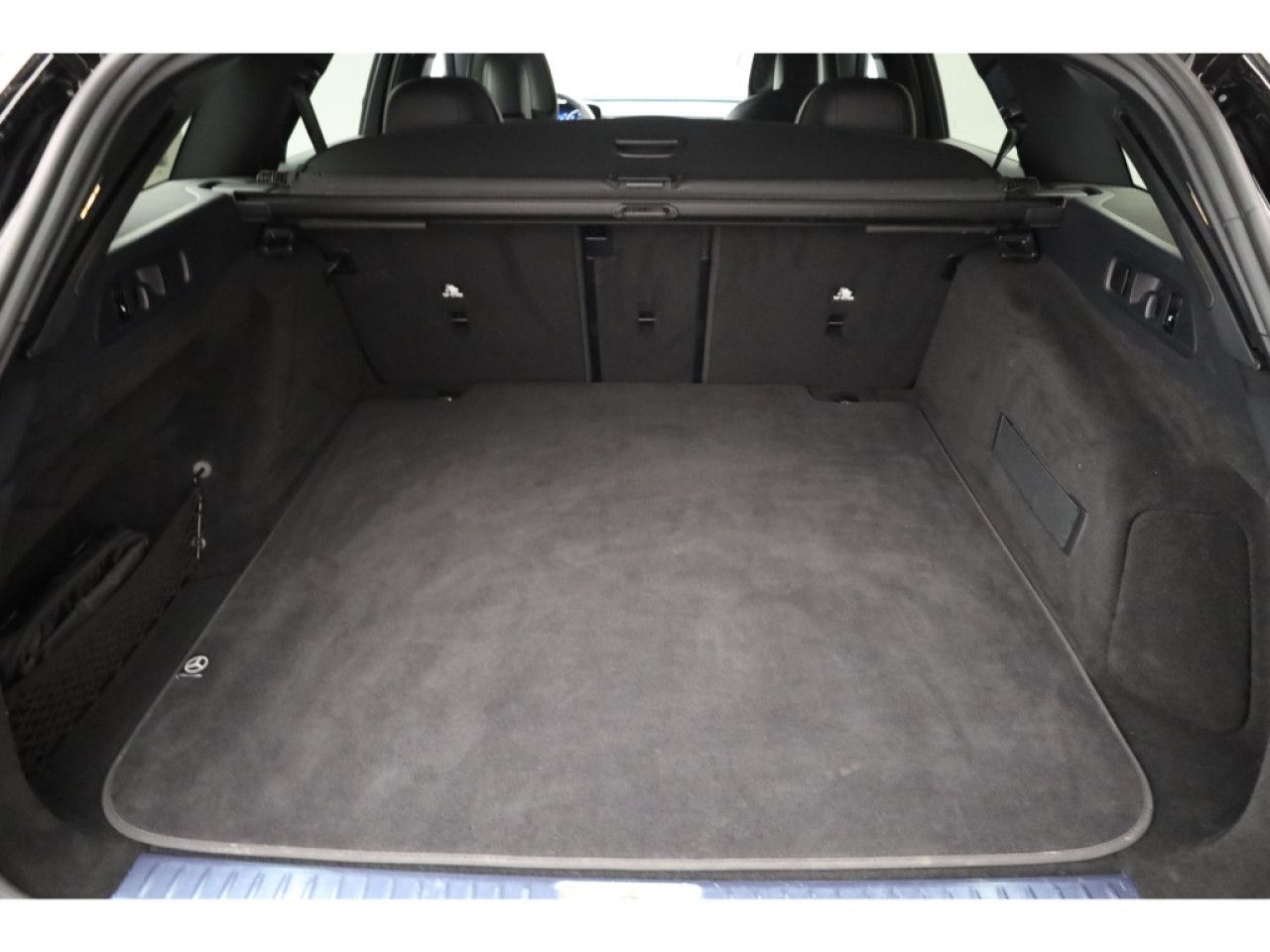 Mercedes-Benz E-Klasse – Bild 23