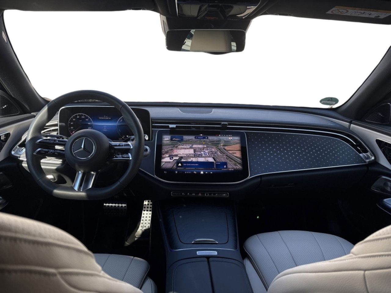 Mercedes-Benz E-Klasse – Bild 8
