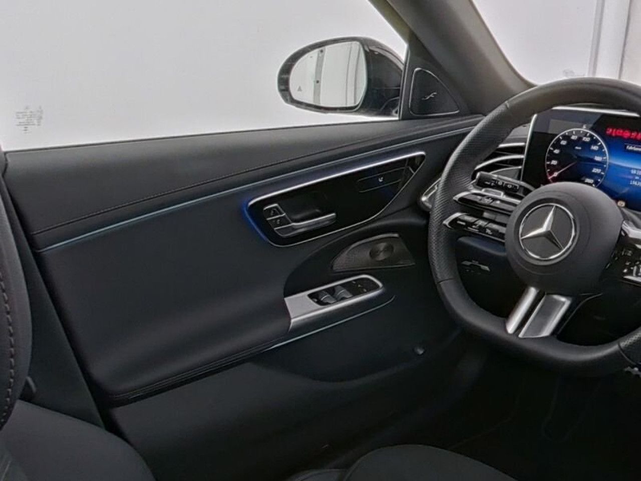 Mercedes-Benz E-Klasse – Bild 8
