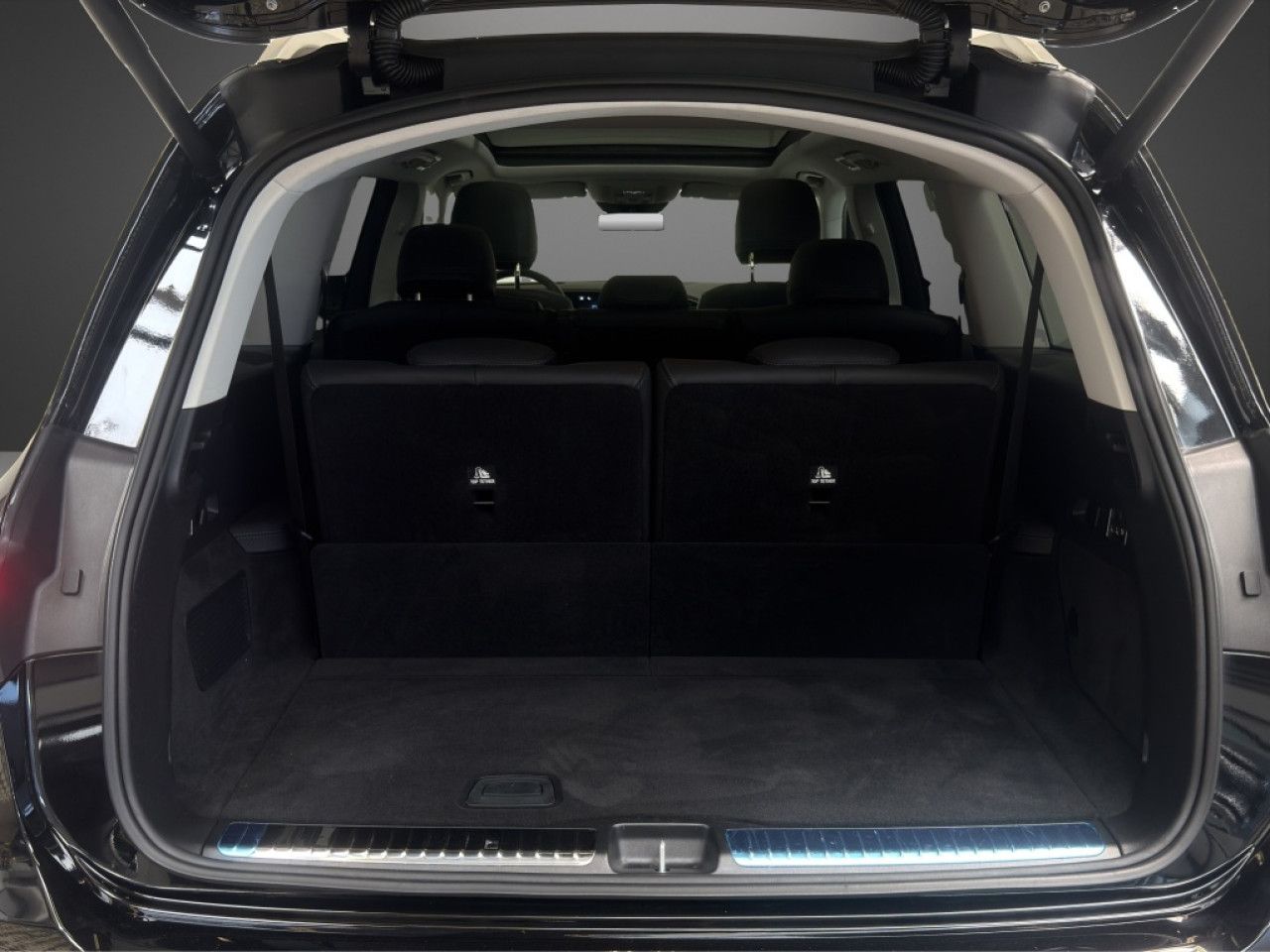 Mercedes-Benz GLS – Bild 12