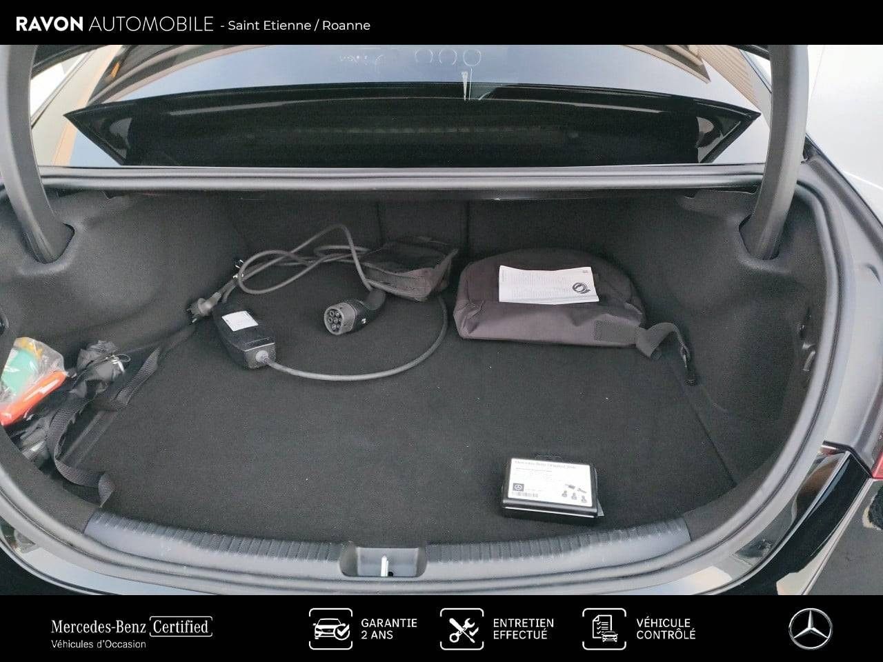 Photo du v&eacute;hicule 13 / 18