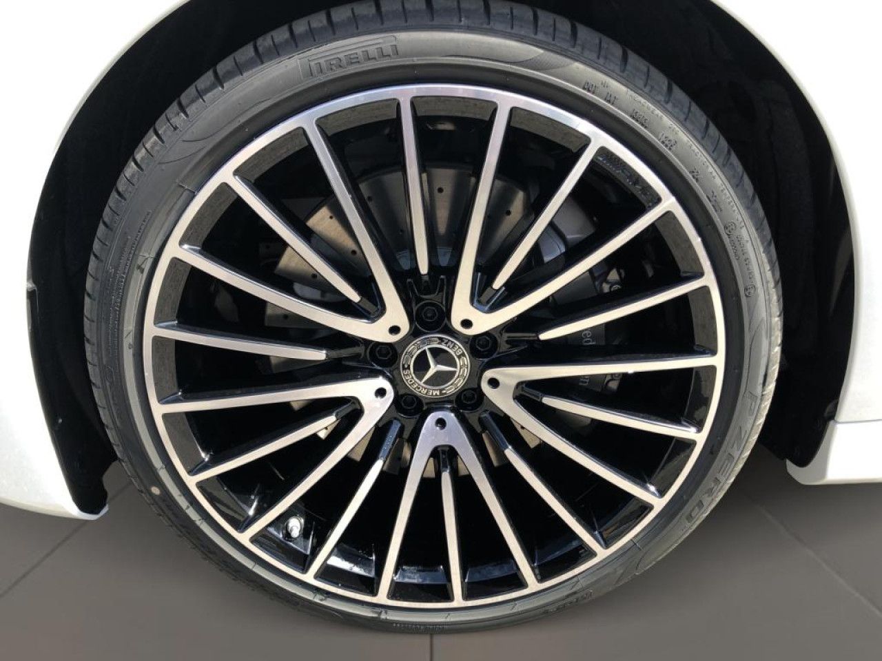 Mercedes-Benz S-Klasse – Bild 8