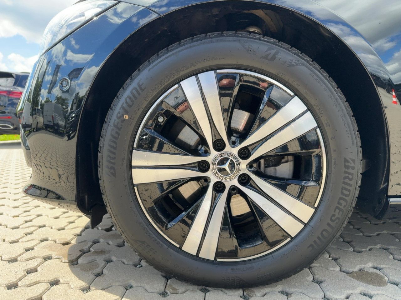 Mercedes-Benz C-Klasse – Bild 12
