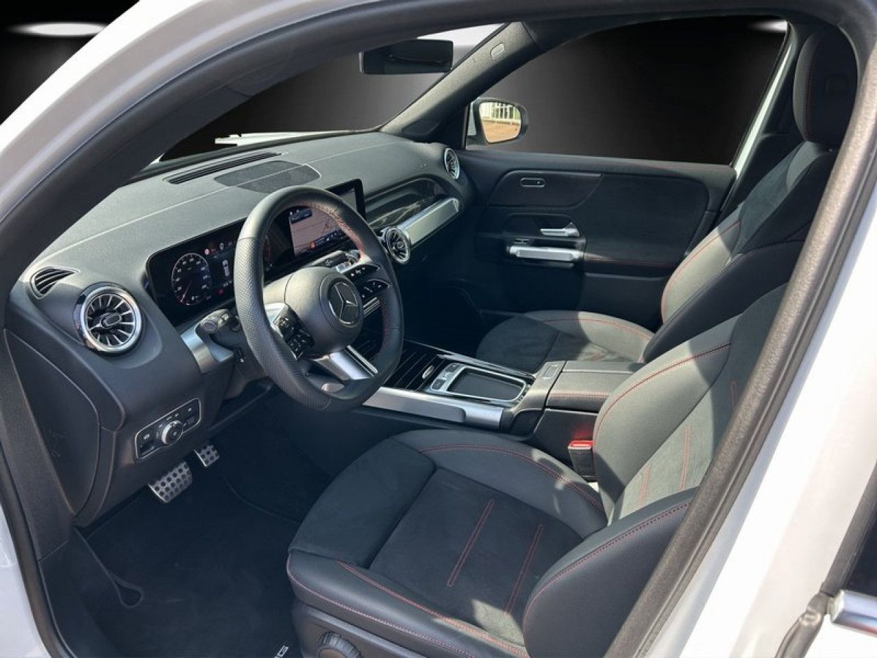 Mercedes-Benz GLB – Bild 8