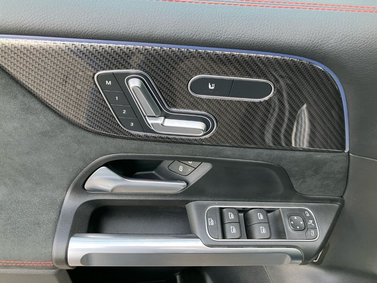 Fahrzeugbild 15 / 19