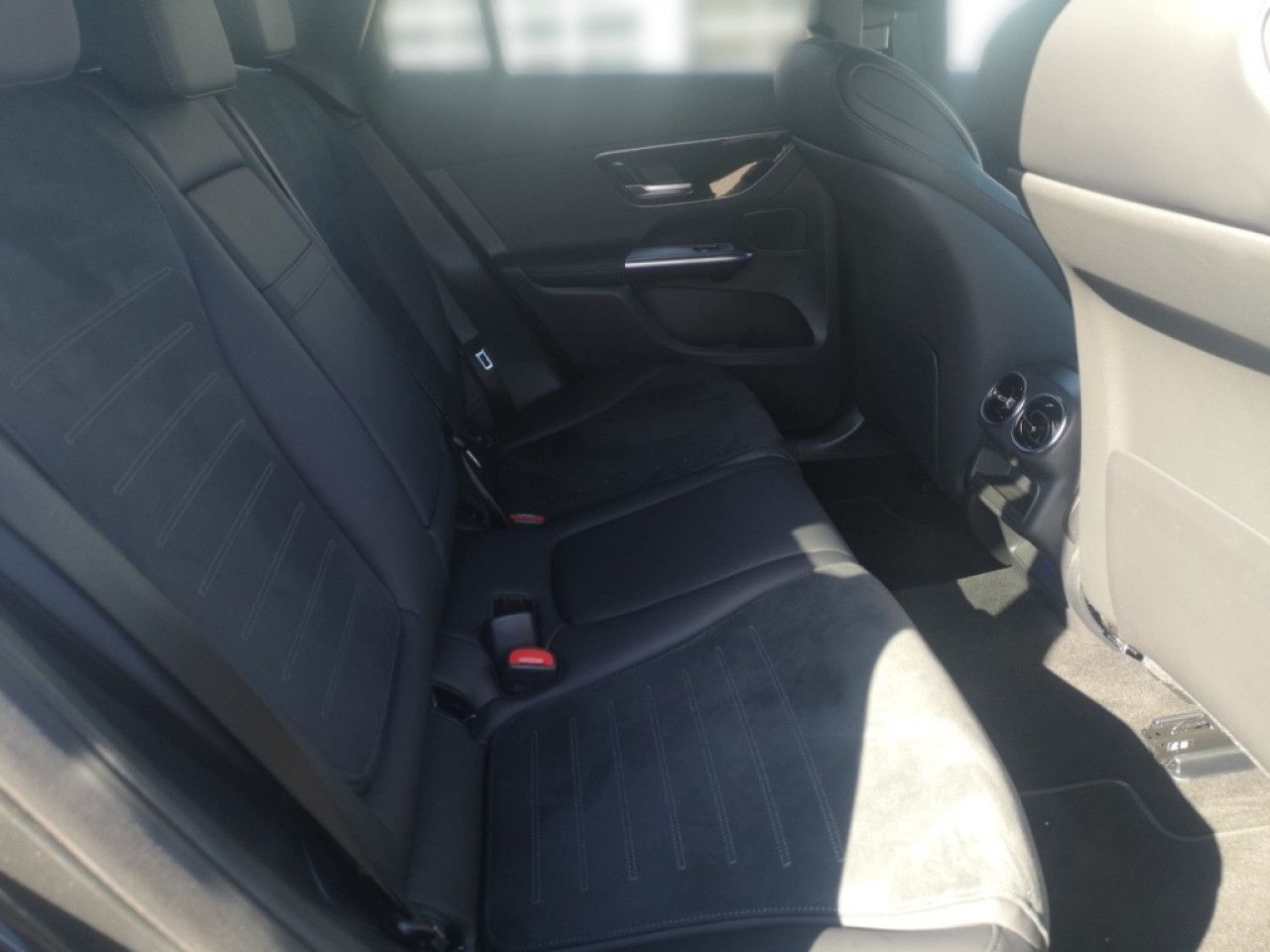 Mercedes-Benz GLC – Bild 11