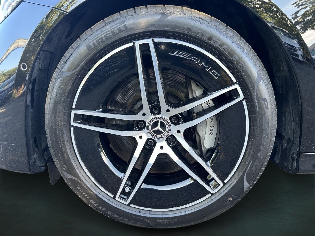 Mercedes-Benz E-Klasse – Bild 17