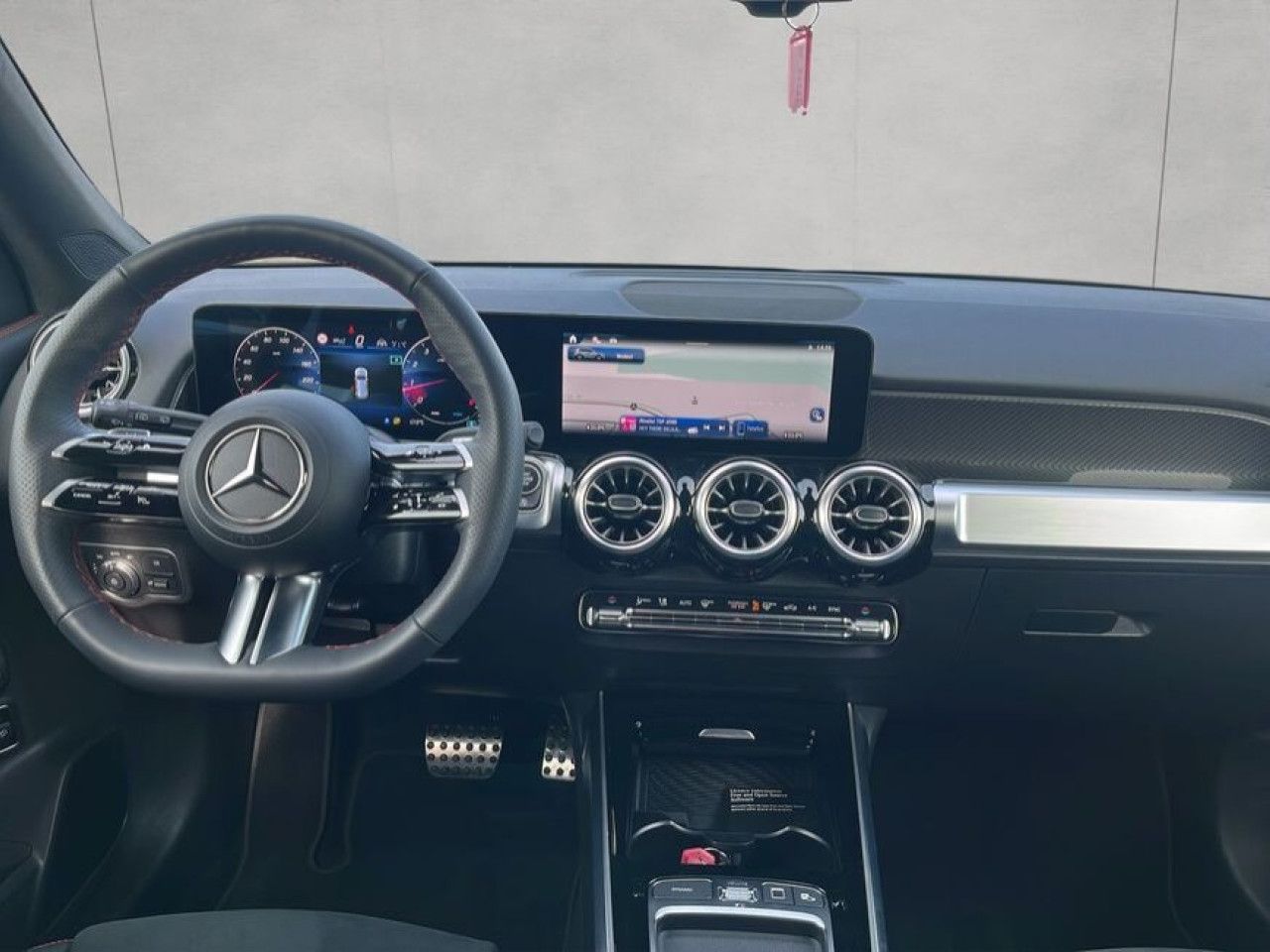 Mercedes-Benz GLB – Bild 13