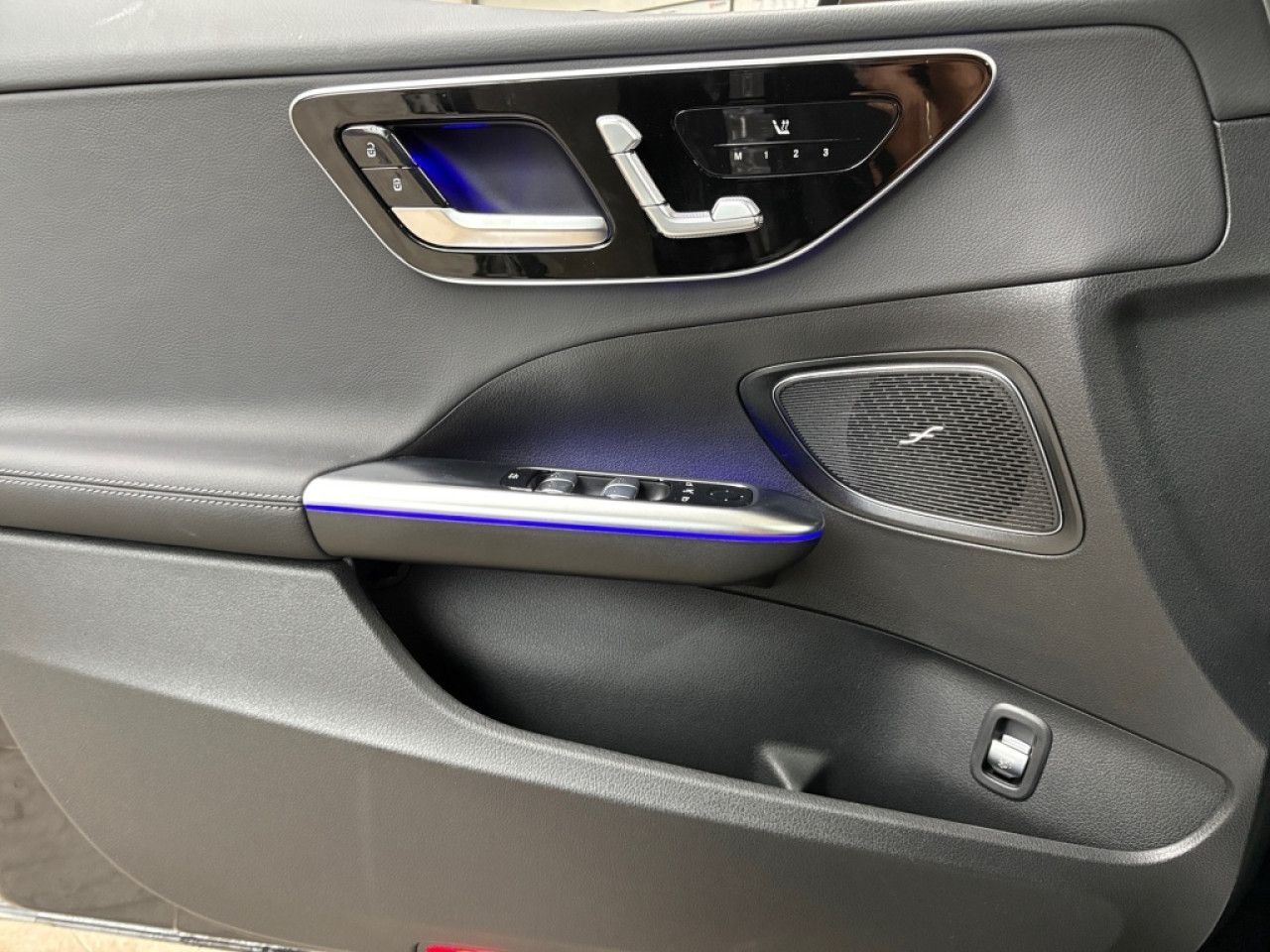 Mercedes-Benz C-Klasse – Bild 13