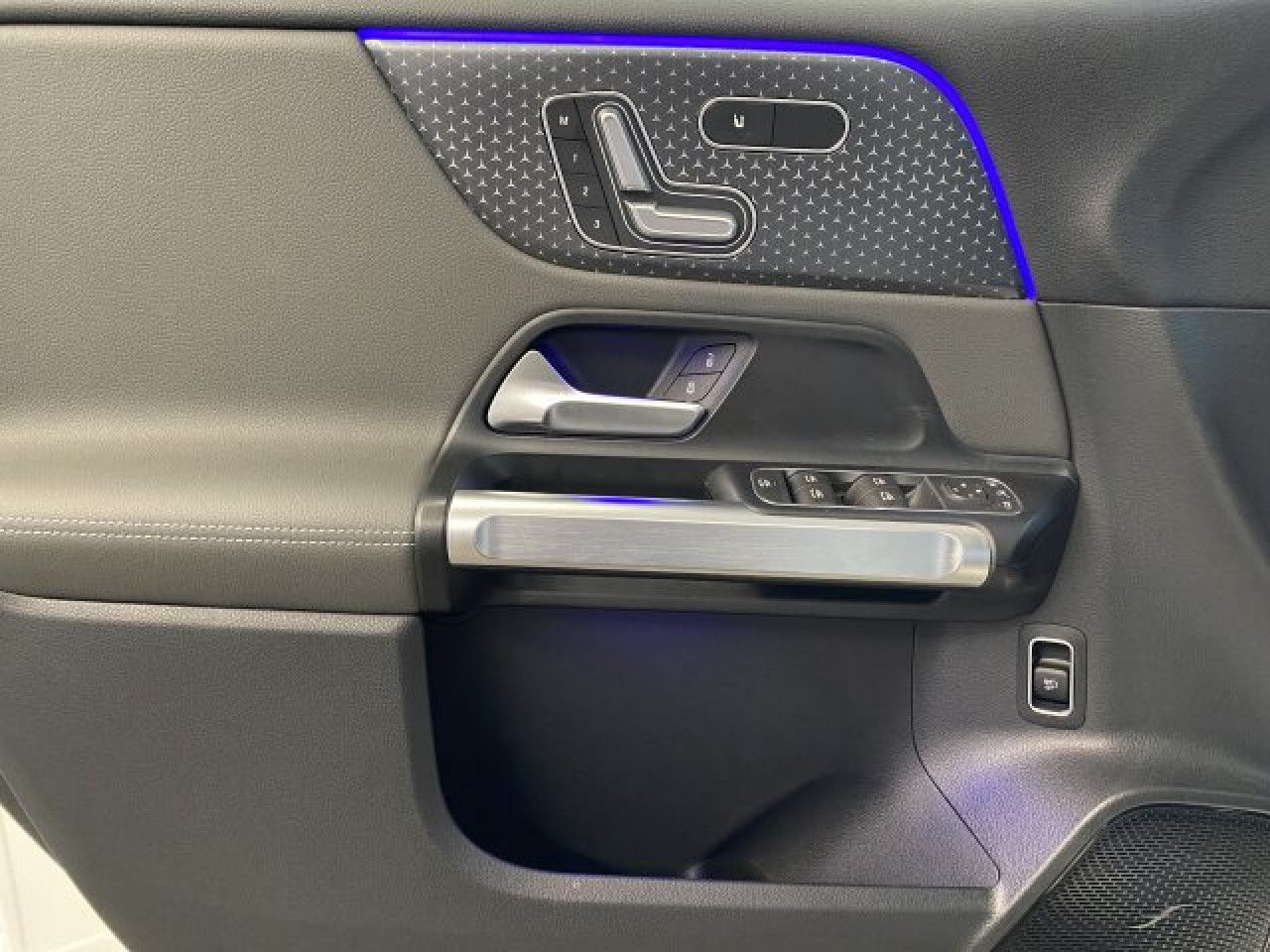 Fahrzeugbild 14 / 15