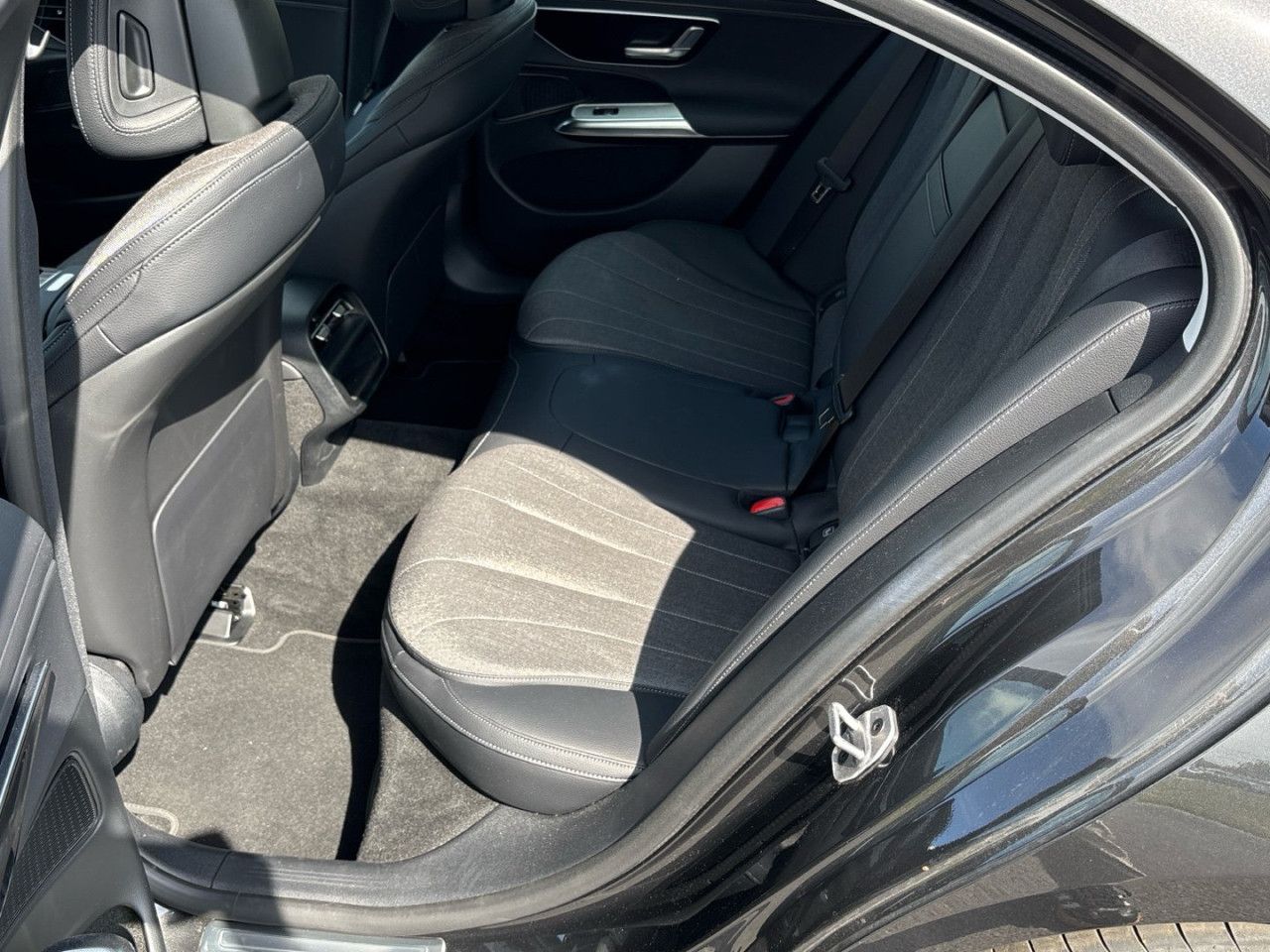 Mercedes-Benz E-Klasse – Bild 16