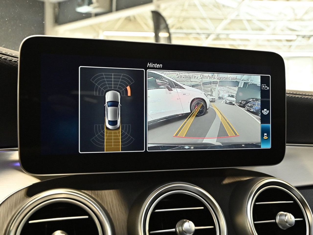Mercedes-Benz C-Klasse – Bild 12