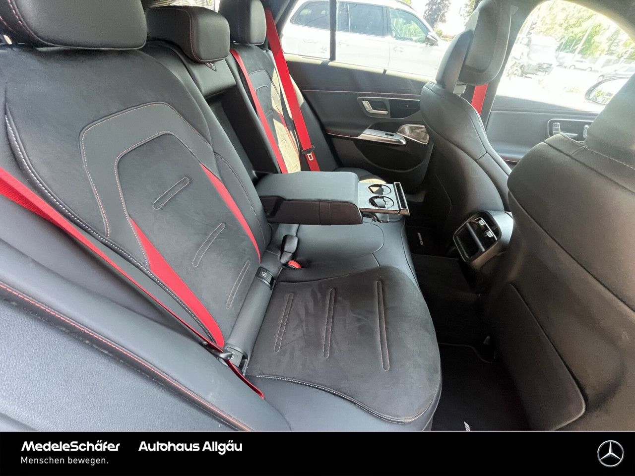Mercedes-Benz E-Klasse – Bild 11