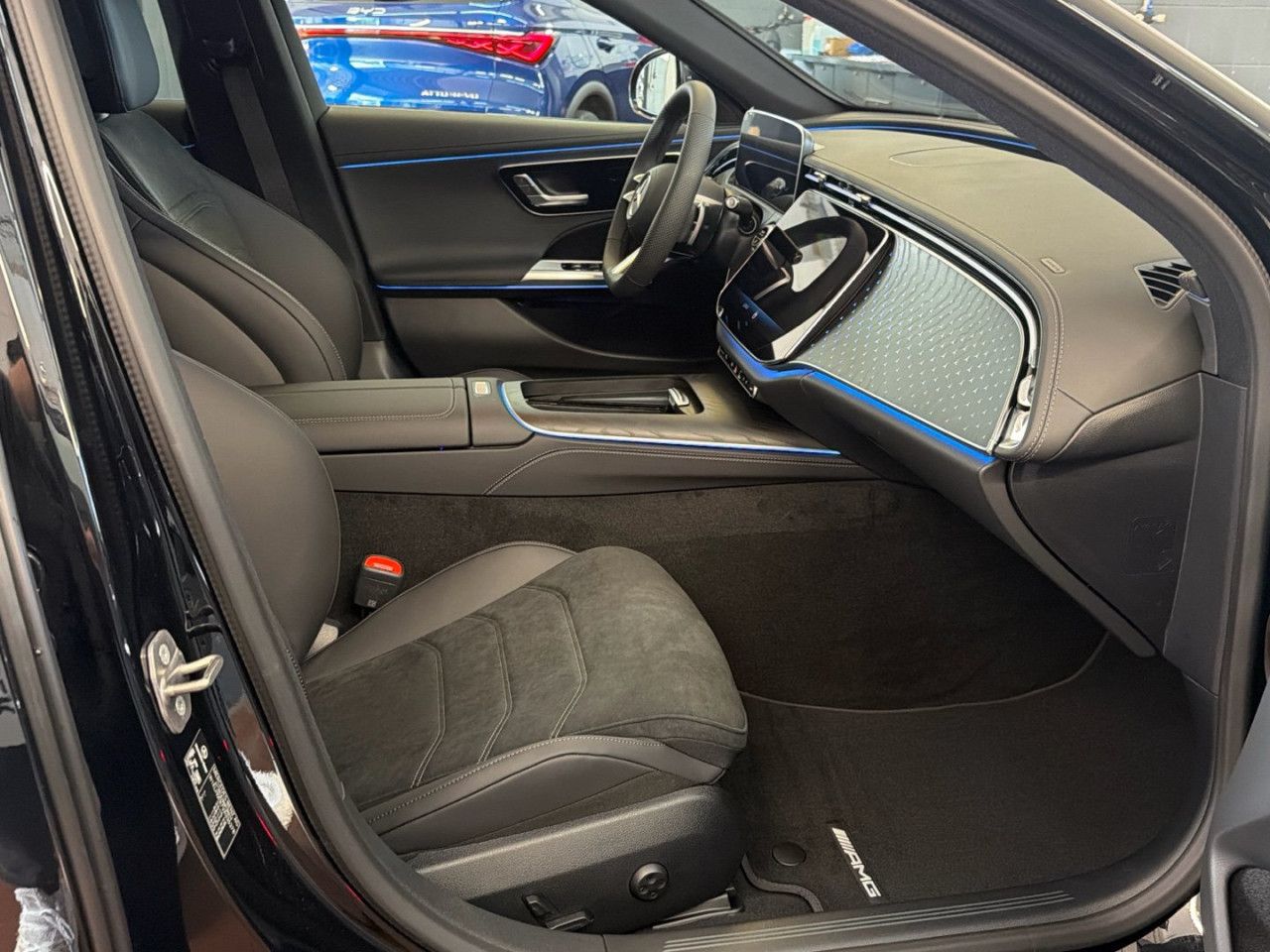 Mercedes-Benz E-Klasse – Bild 14
