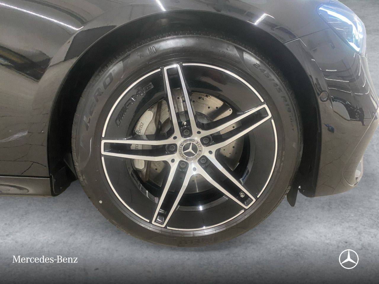 Mercedes-Benz E-Klasse – Bild 4