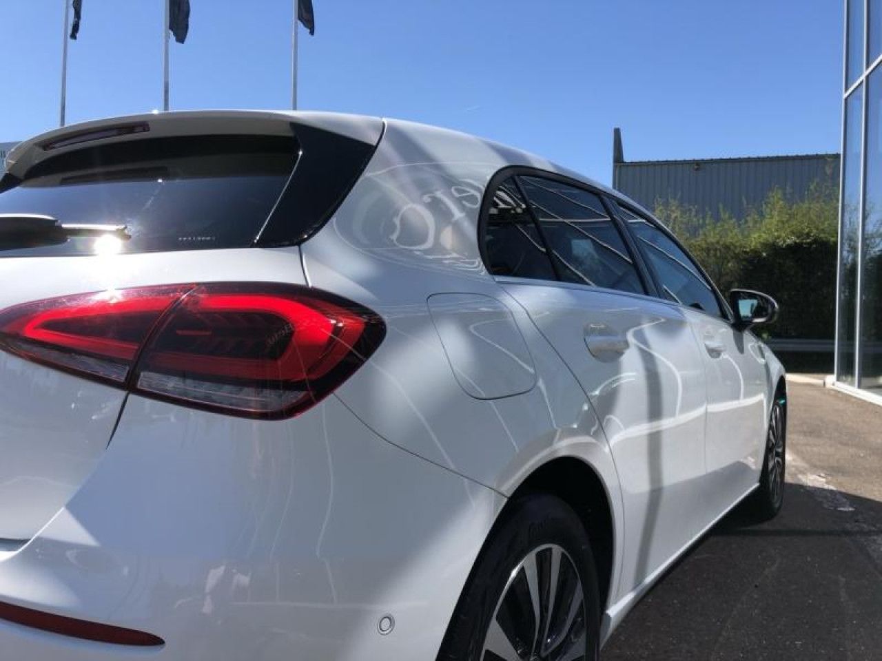 Photo du v&eacute;hicule 9 / 18