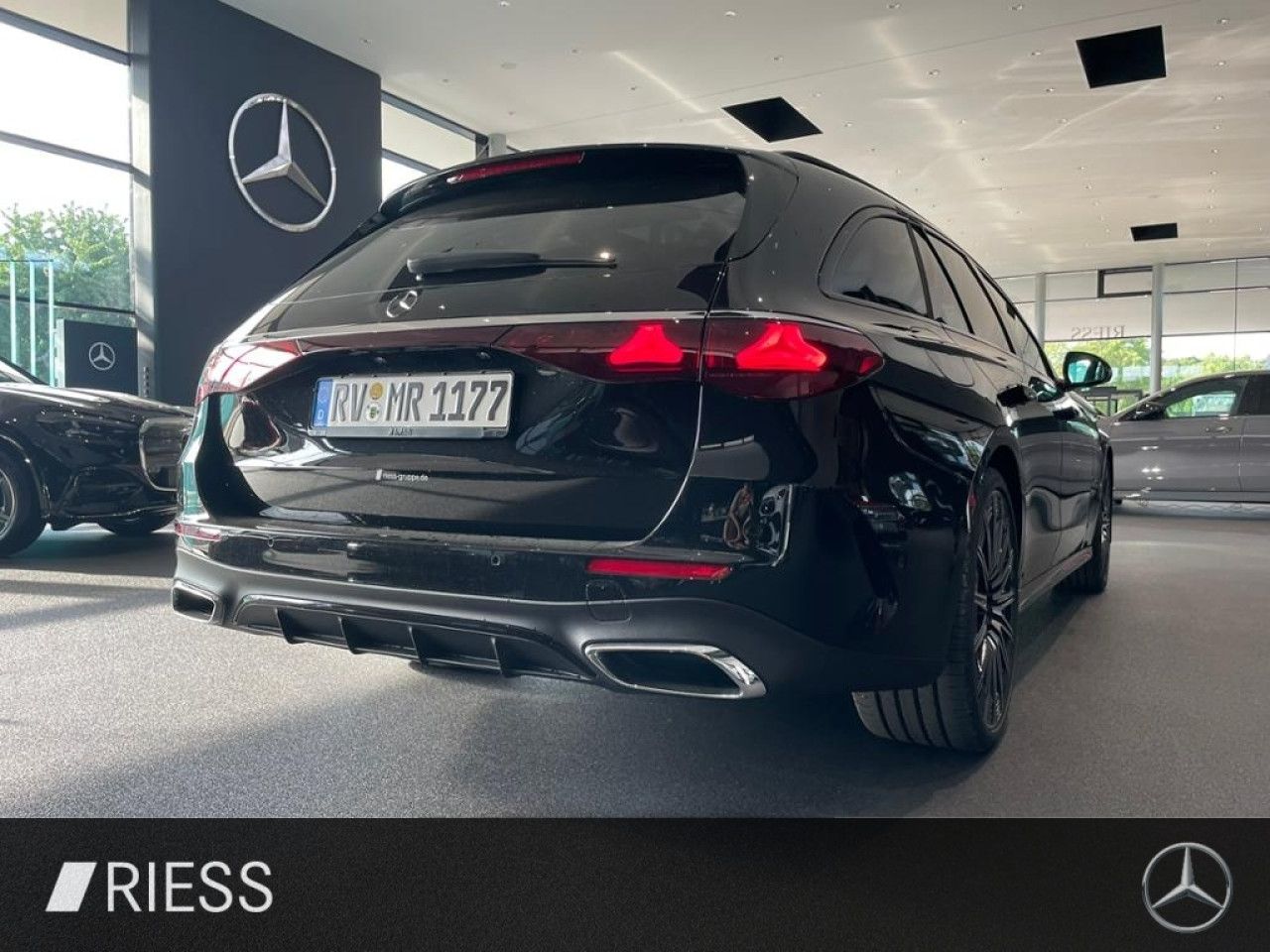 Mercedes-Benz E-Klasse – Bild 7