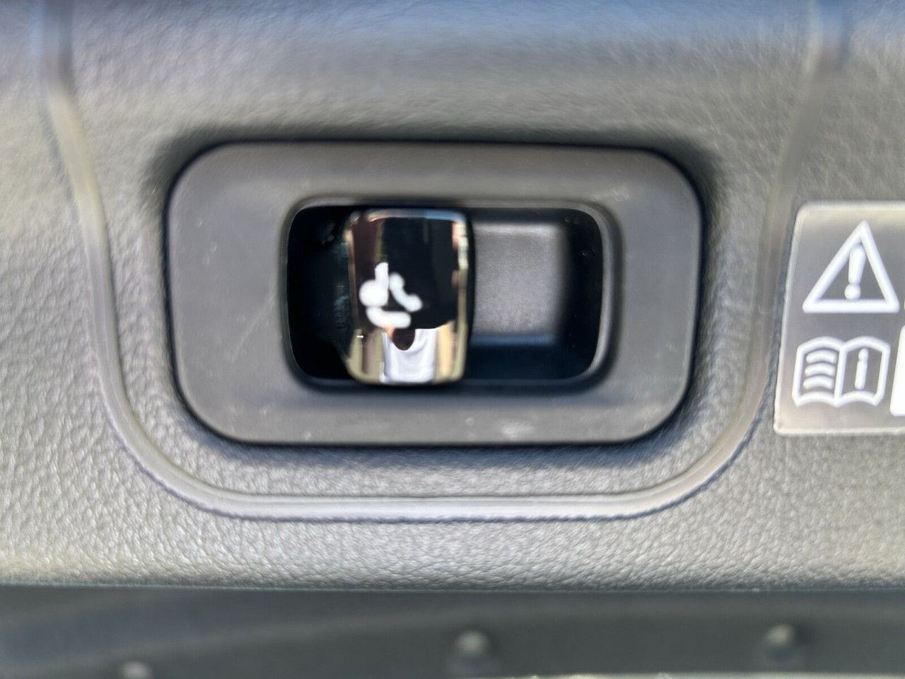Mercedes-Benz C-Klasse – Bild 19