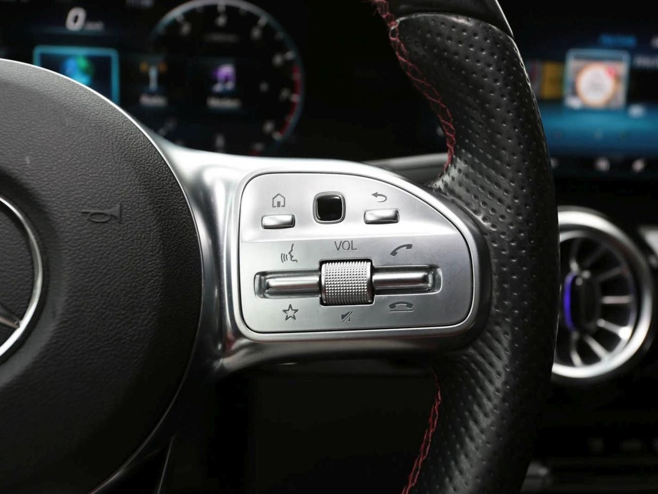 Fahrzeugbild 18 / 22