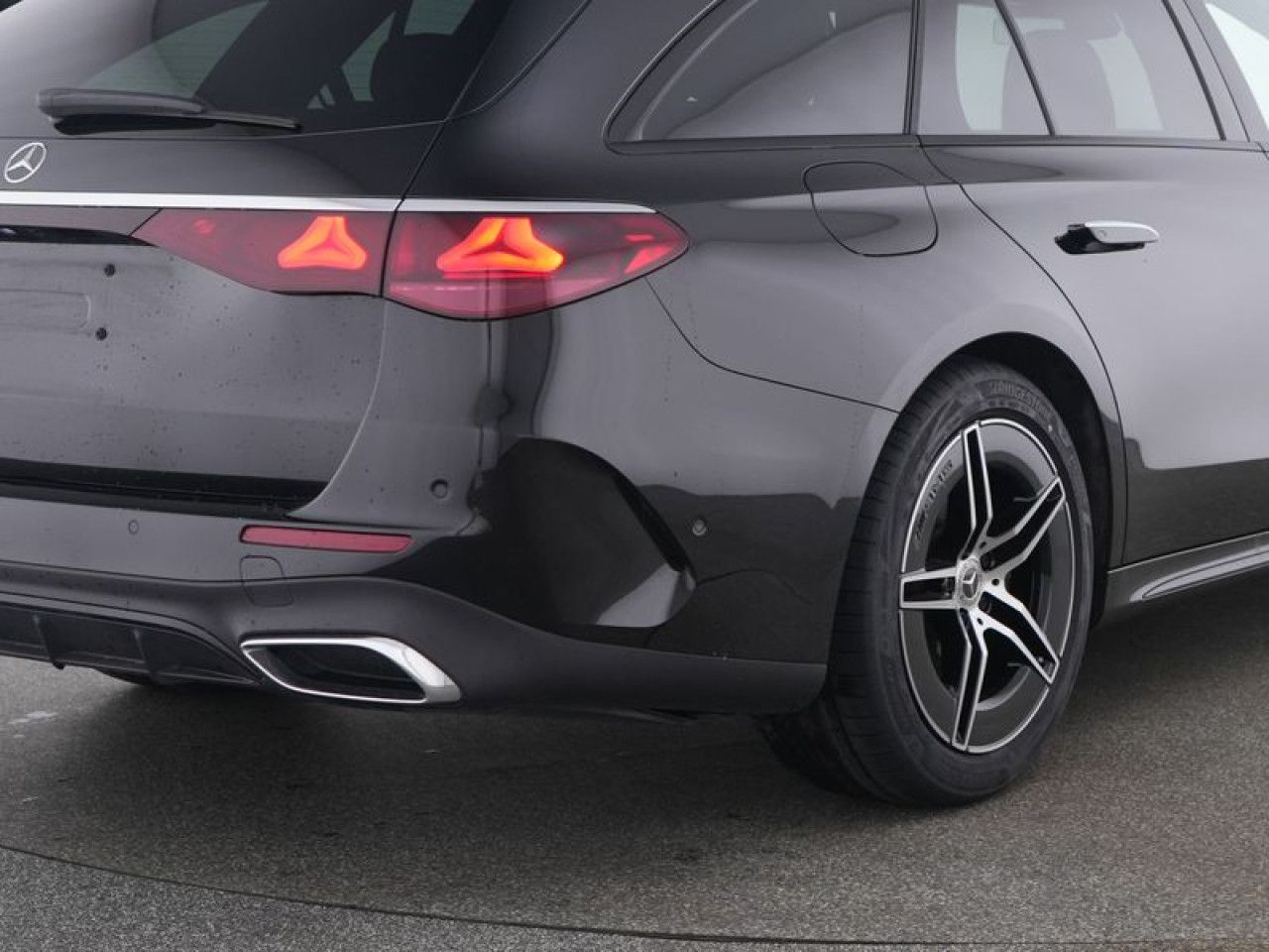 Mercedes-Benz E-Klasse – Bild 4
