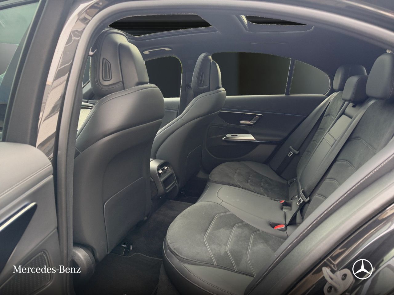 Mercedes-Benz E-Klasse – Bild 15