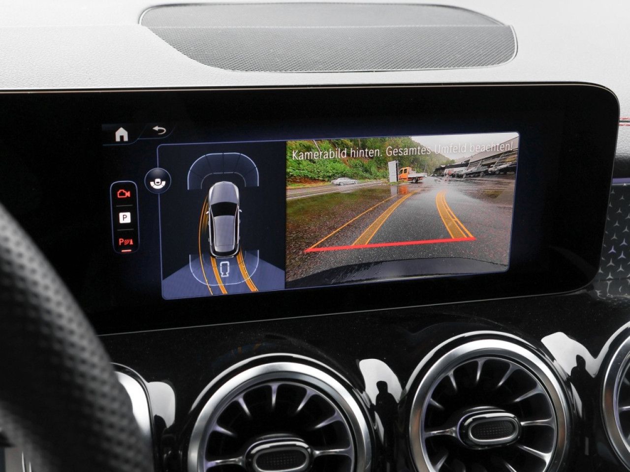 Mercedes-Benz EQB – Bild 11