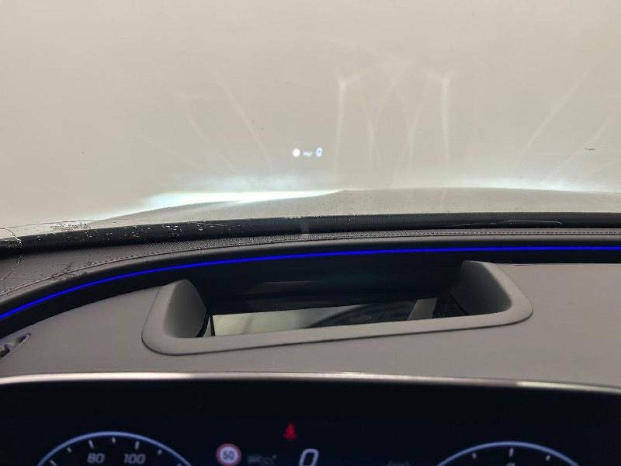 Photo du v&eacute;hicule 9 / 18