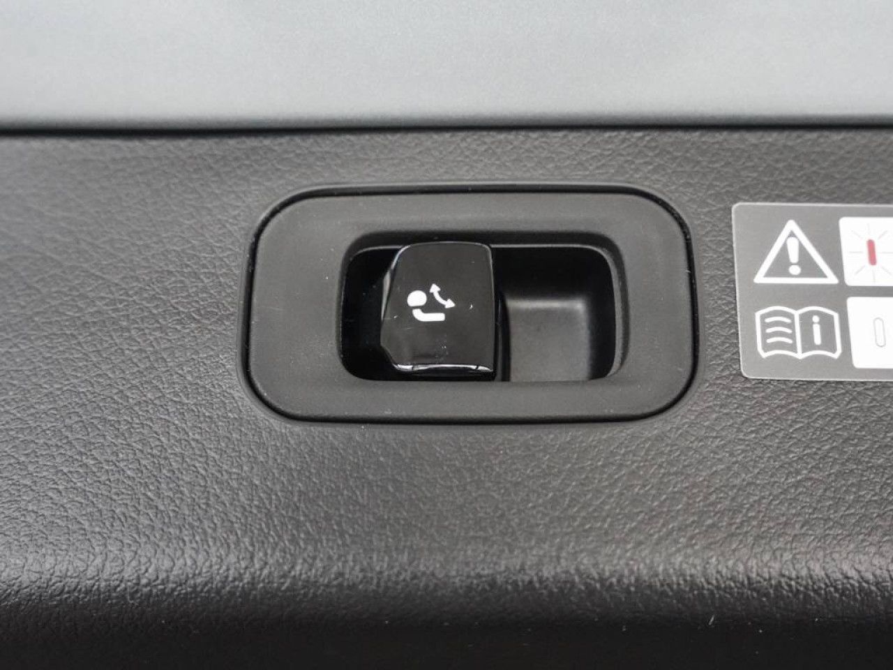 Mercedes-Benz C-Klasse – Bild 15