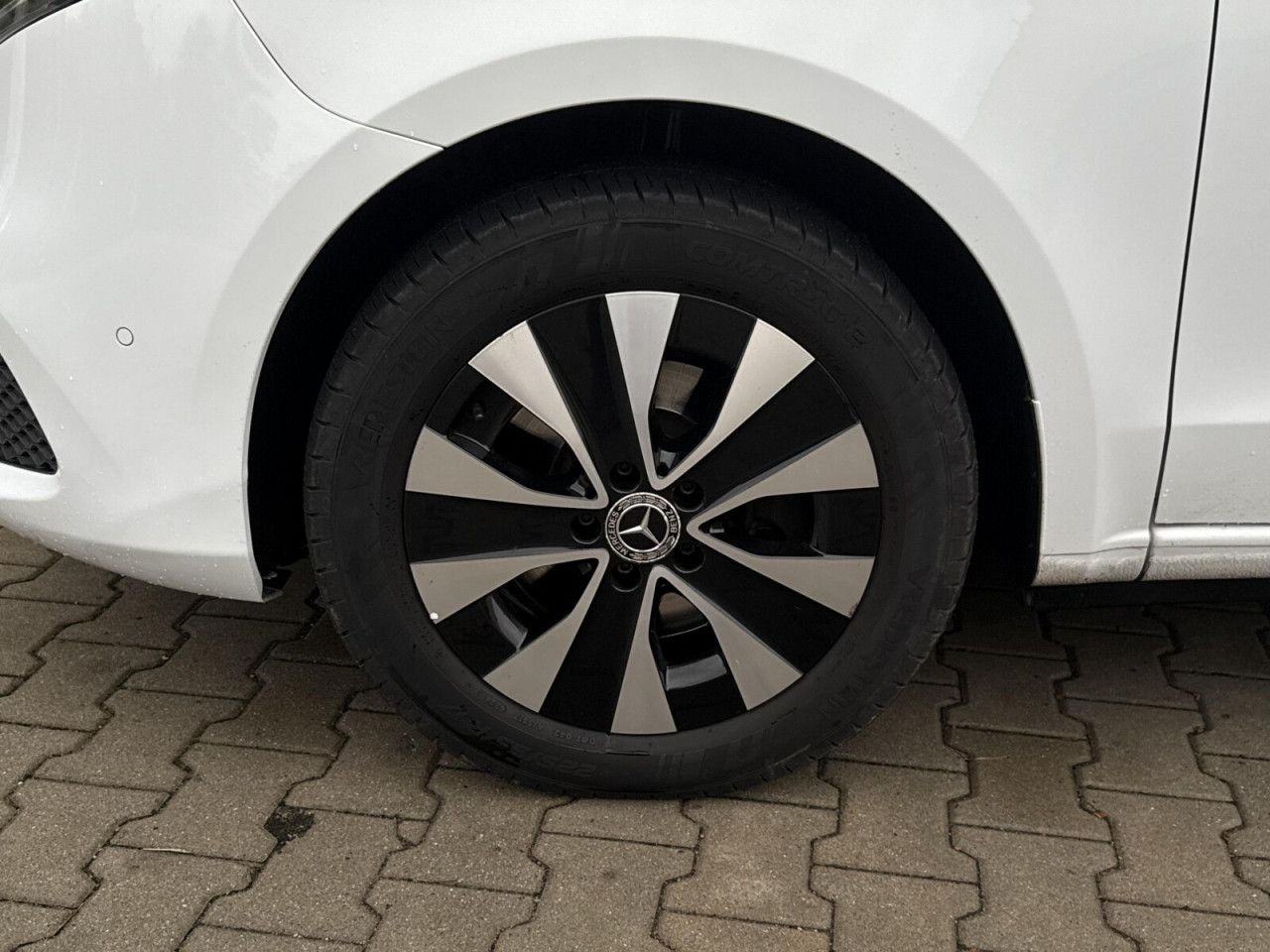 Zdjęcie pojazdu 11 / 25