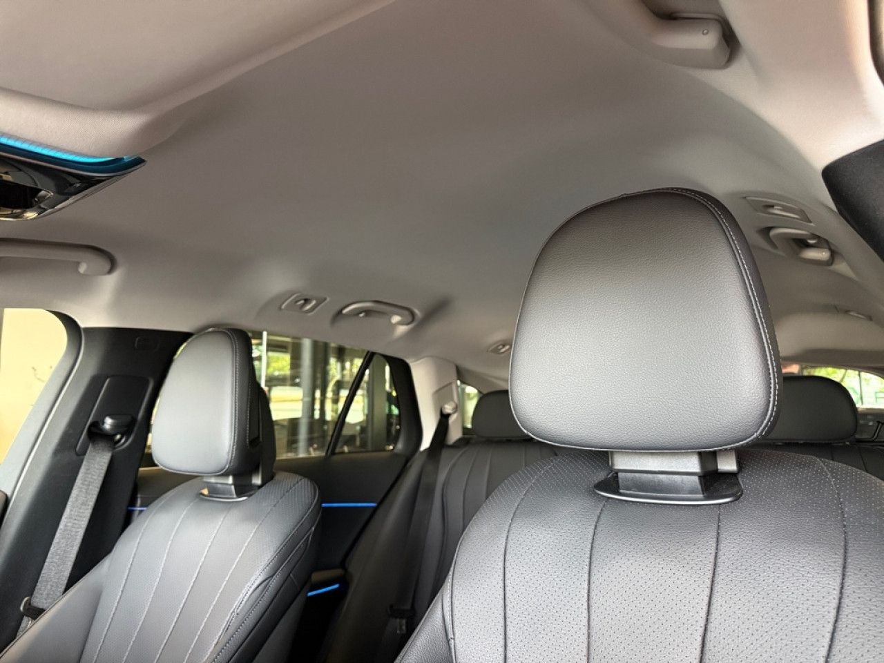 Mercedes-Benz E-Klasse – Bild 17