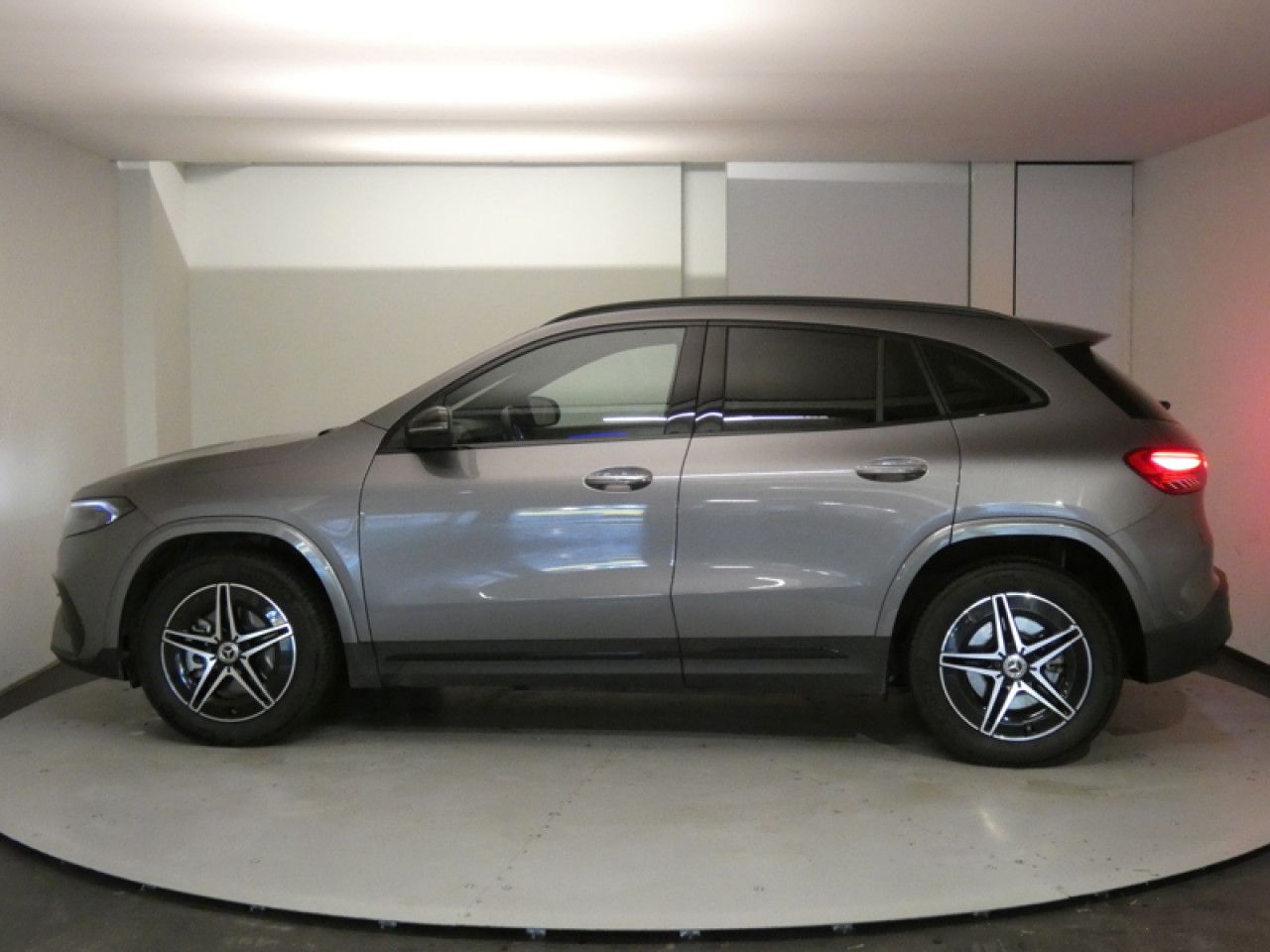 Photo du v&eacute;hicule 6 / 18