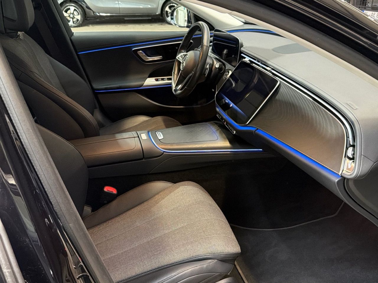 Mercedes-Benz E-Klasse – Bild 15