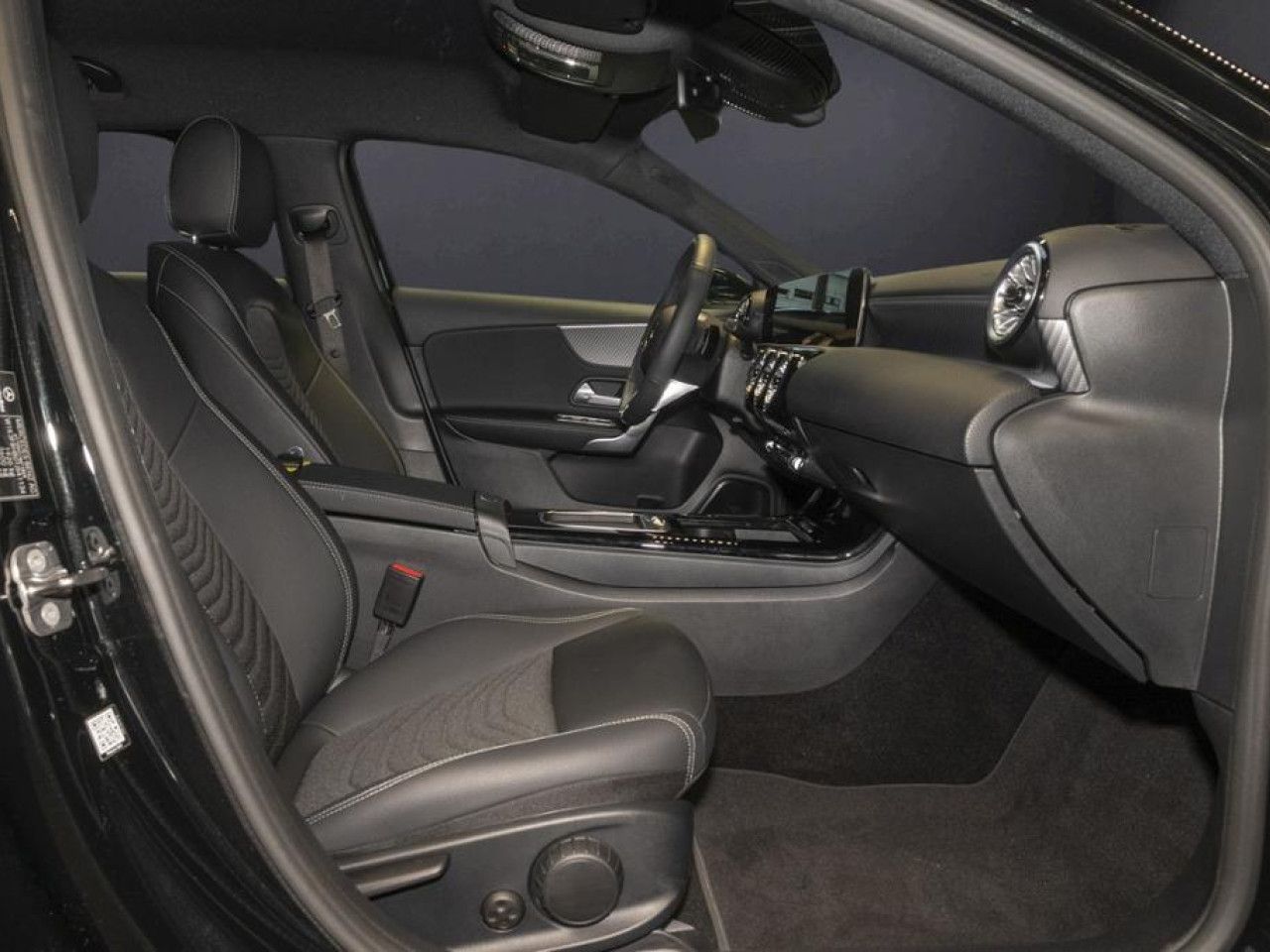 Mercedes-Benz A-Klasse – Bild 8