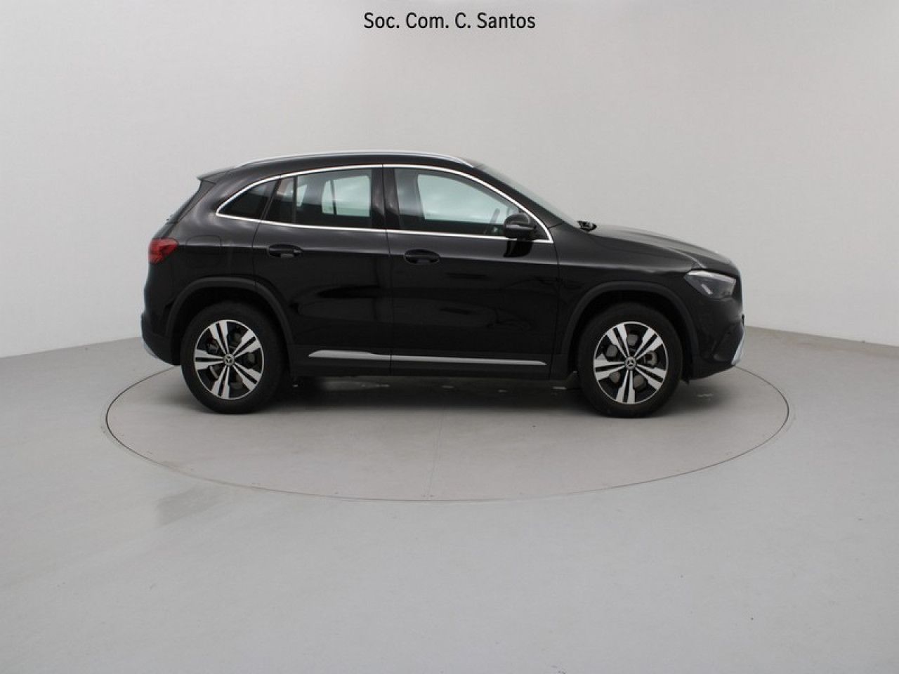 Imagem do veículo 2 / 16