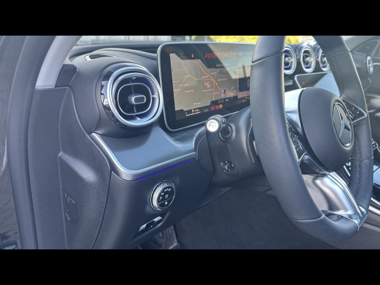 Mercedes-Benz C-Klasse – Bild 12