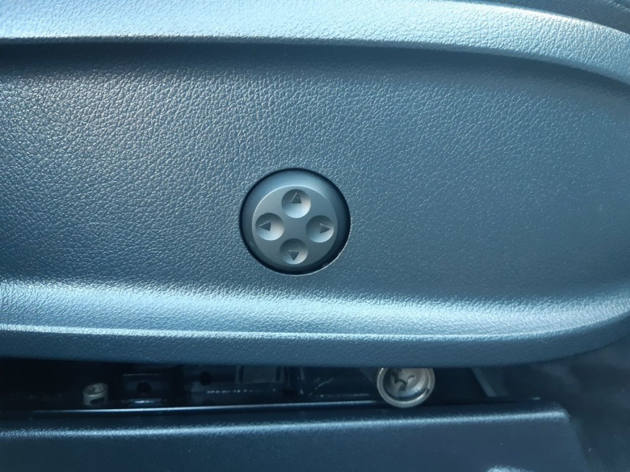 Photo du v&eacute;hicule 18 / 18