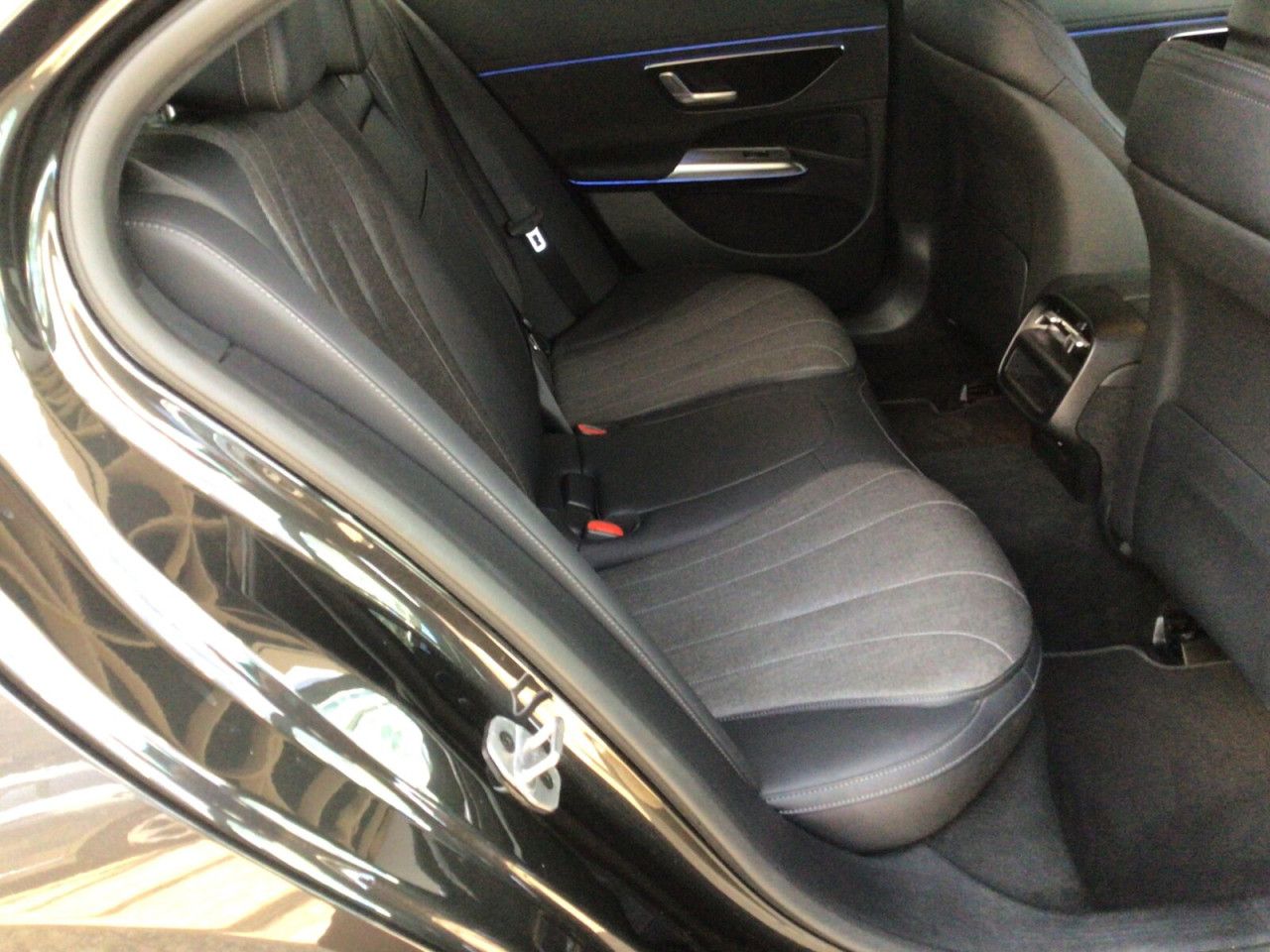 Mercedes-Benz E-Klasse – Bild 12