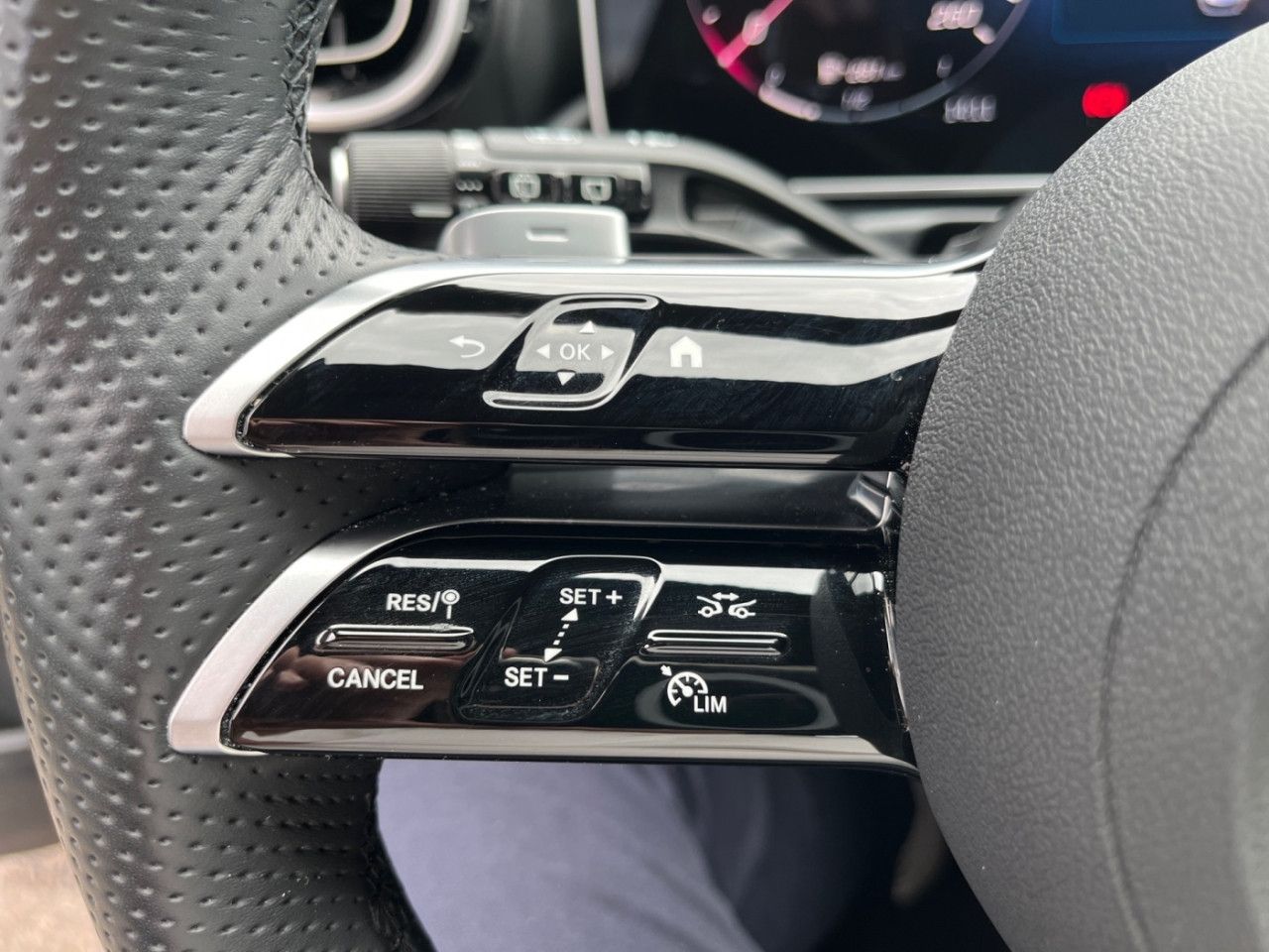 Mercedes-Benz C-Klasse – Bild 25